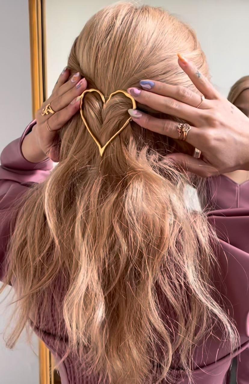 Silver Dalgalı Kalp Toka