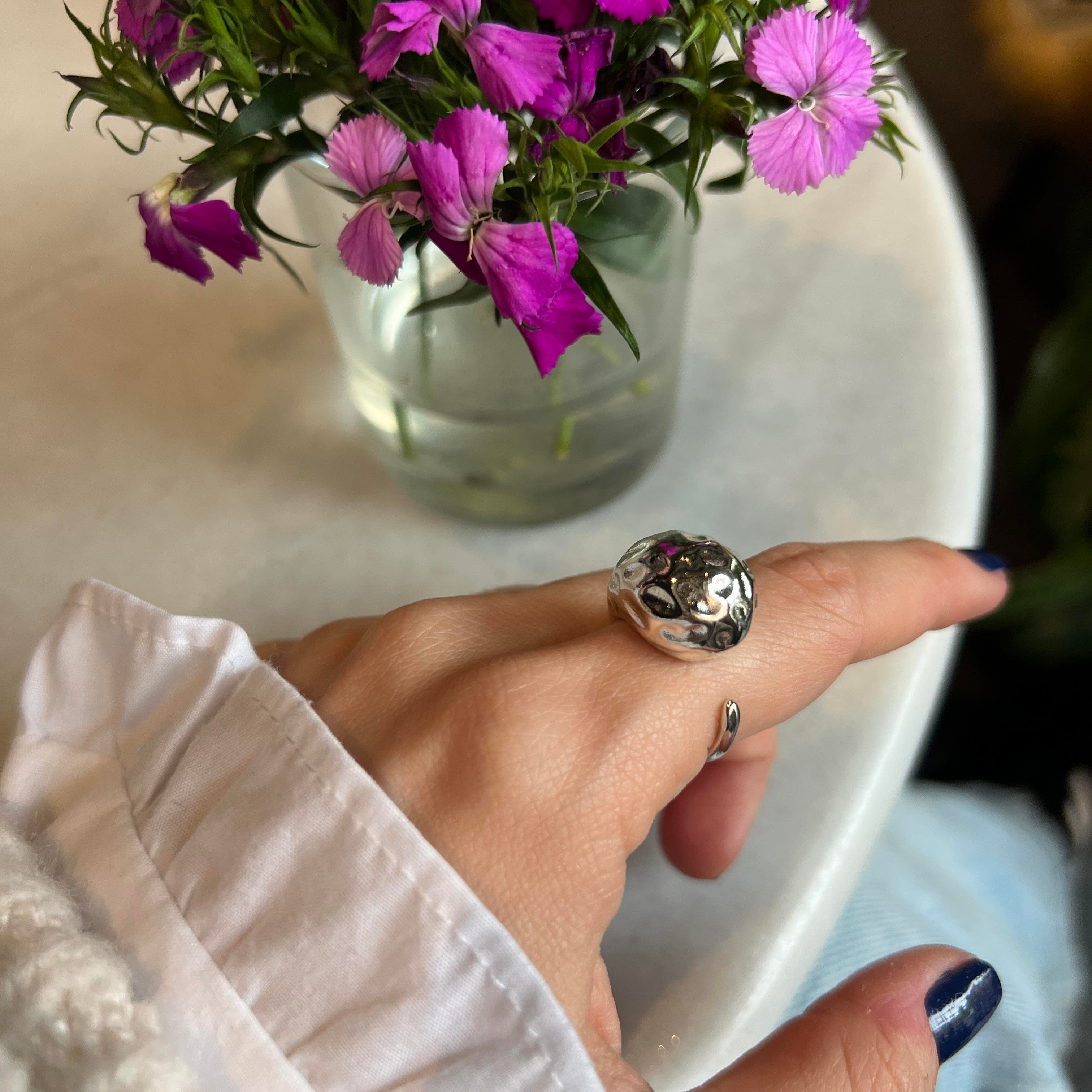 Silver Ezme Bombe Yüzük