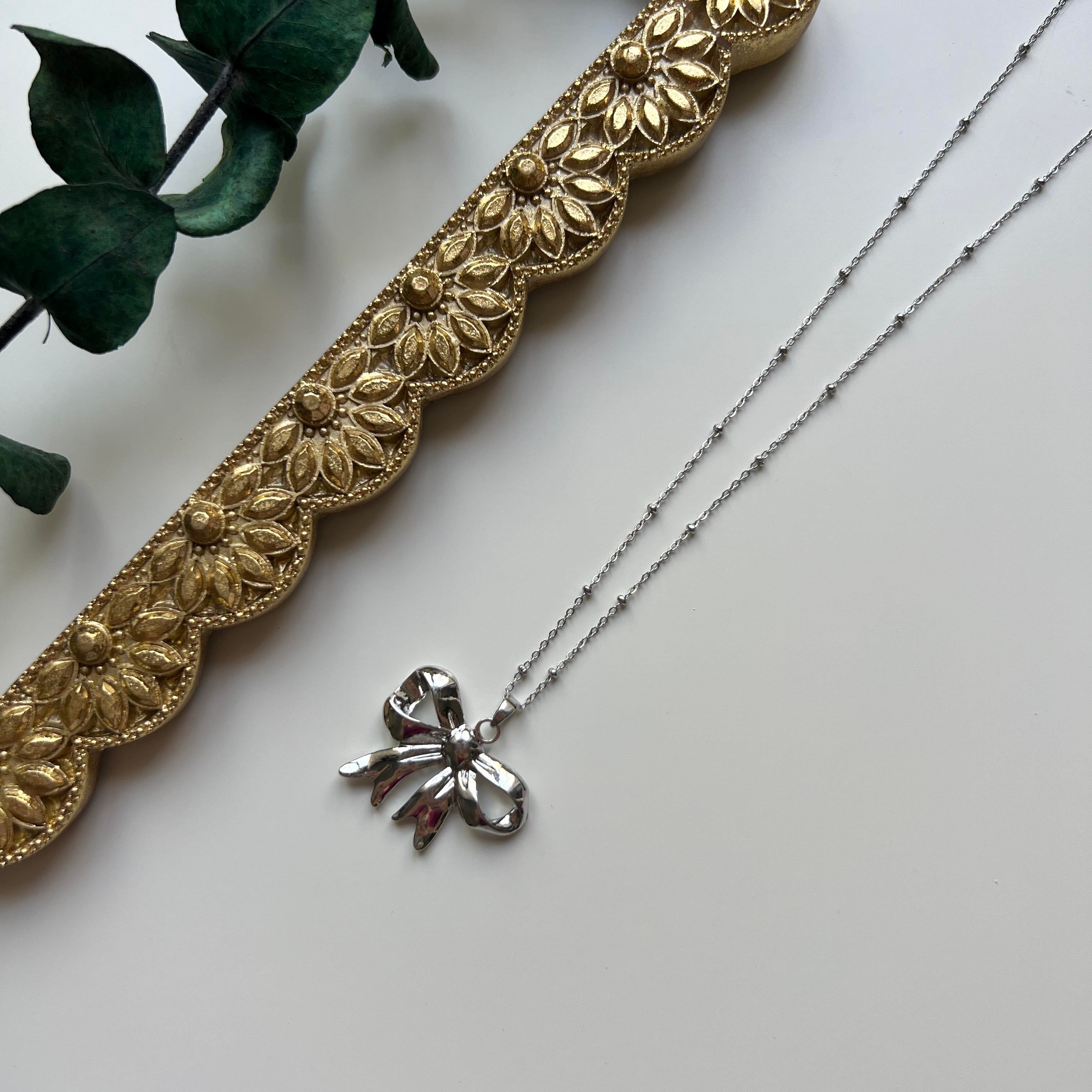 Silver Fiyonk Kolye