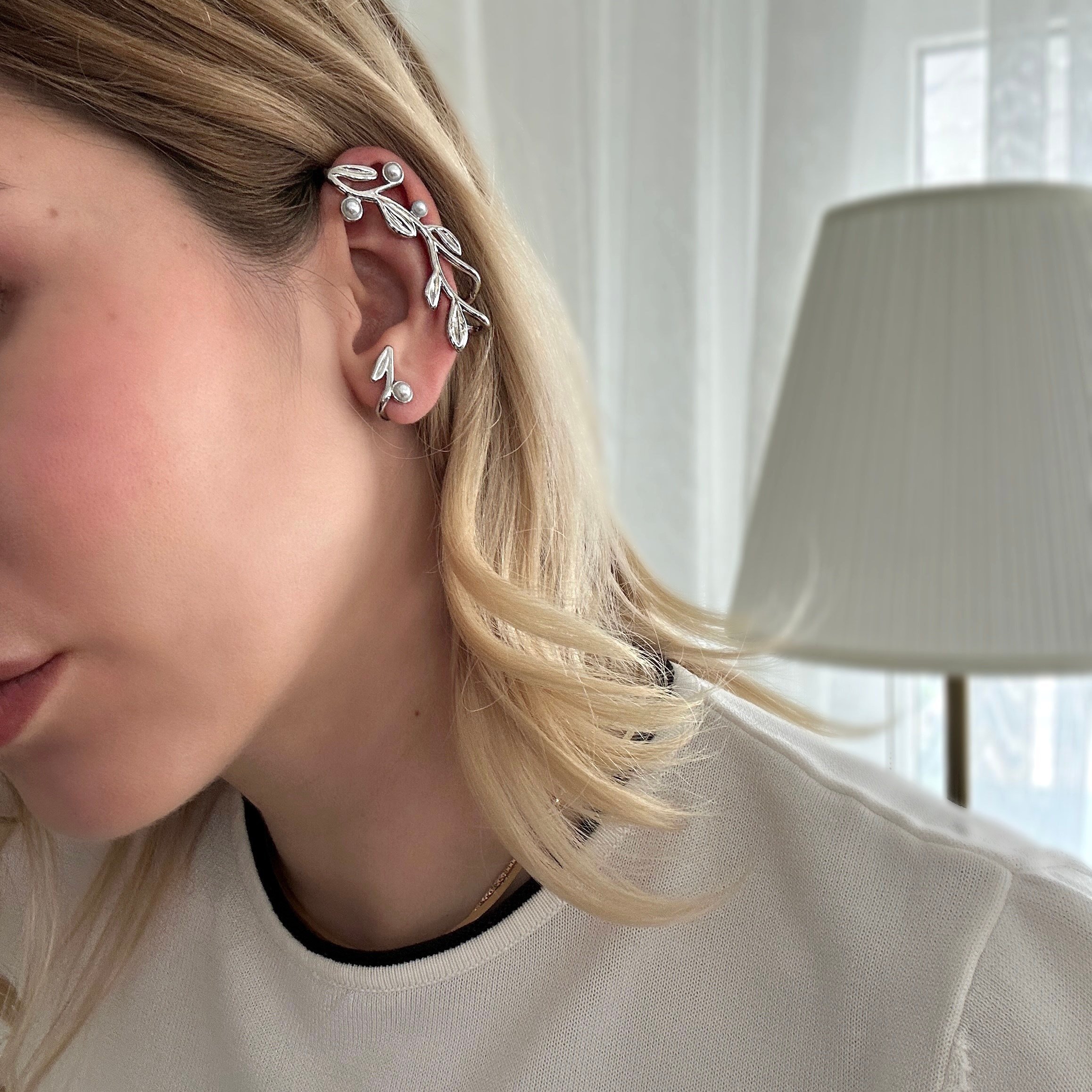 Silver İncili Yaprak Earcuff Küpe