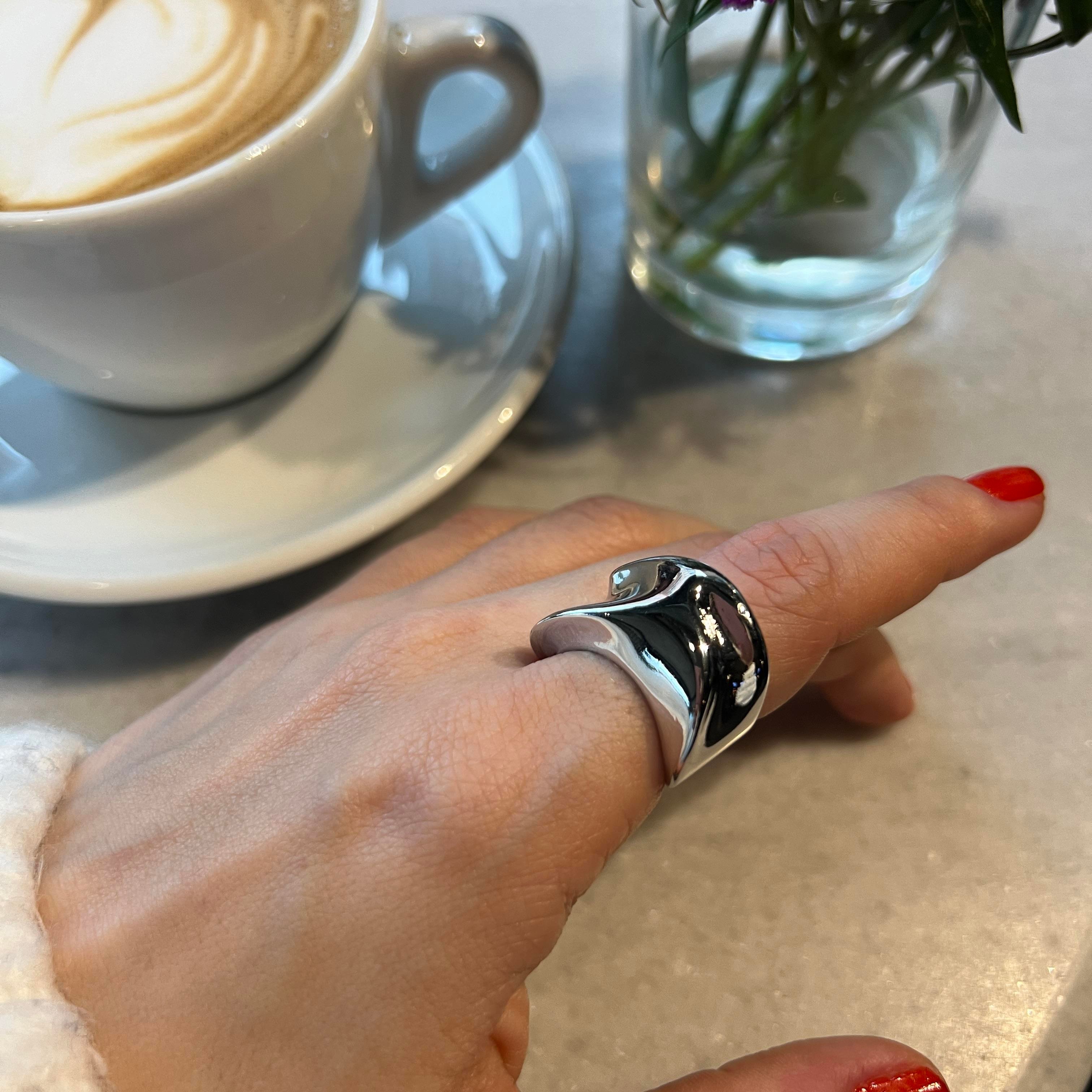 Silver Kalın Dalgalı Yüzük