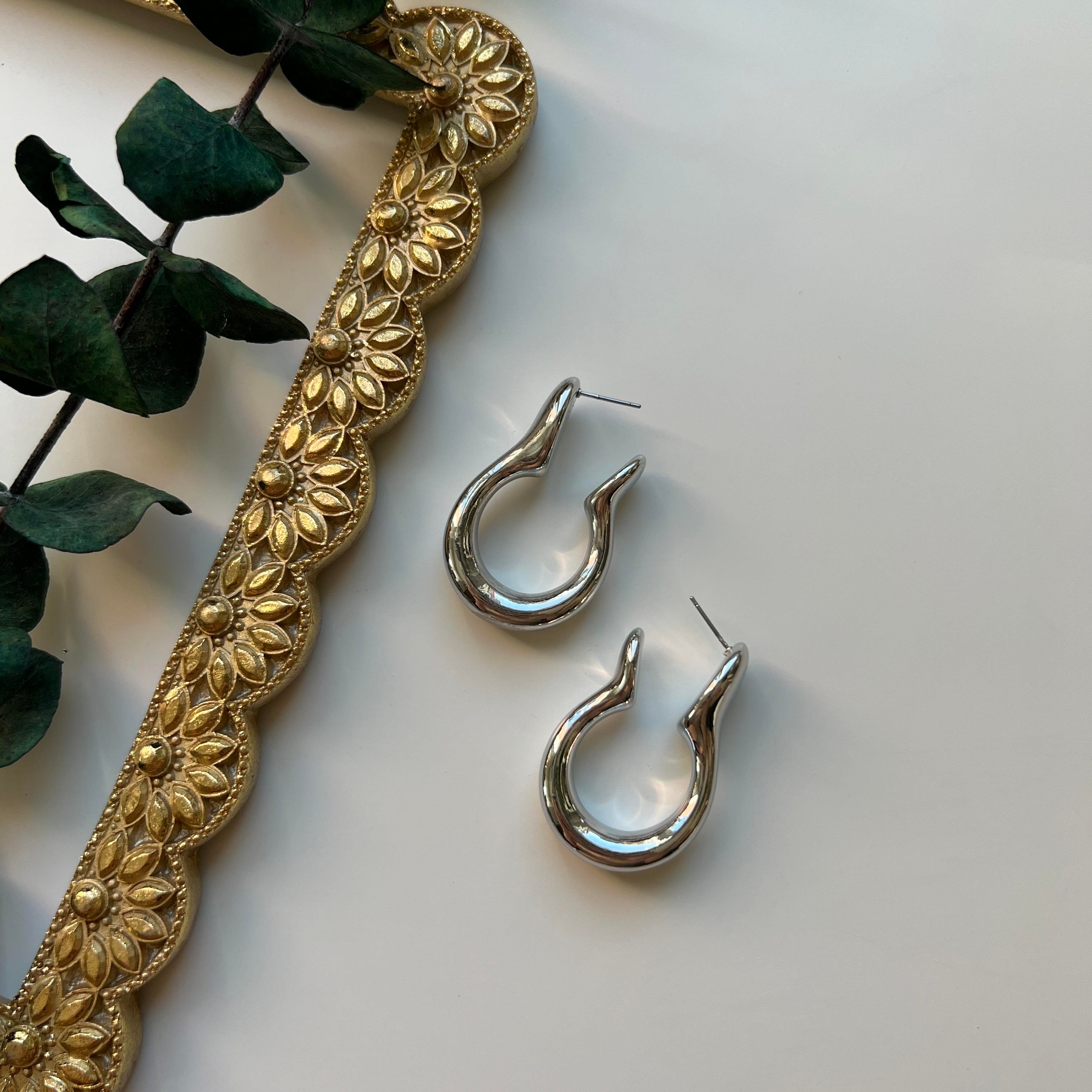 Silver Oval Halka Küpe