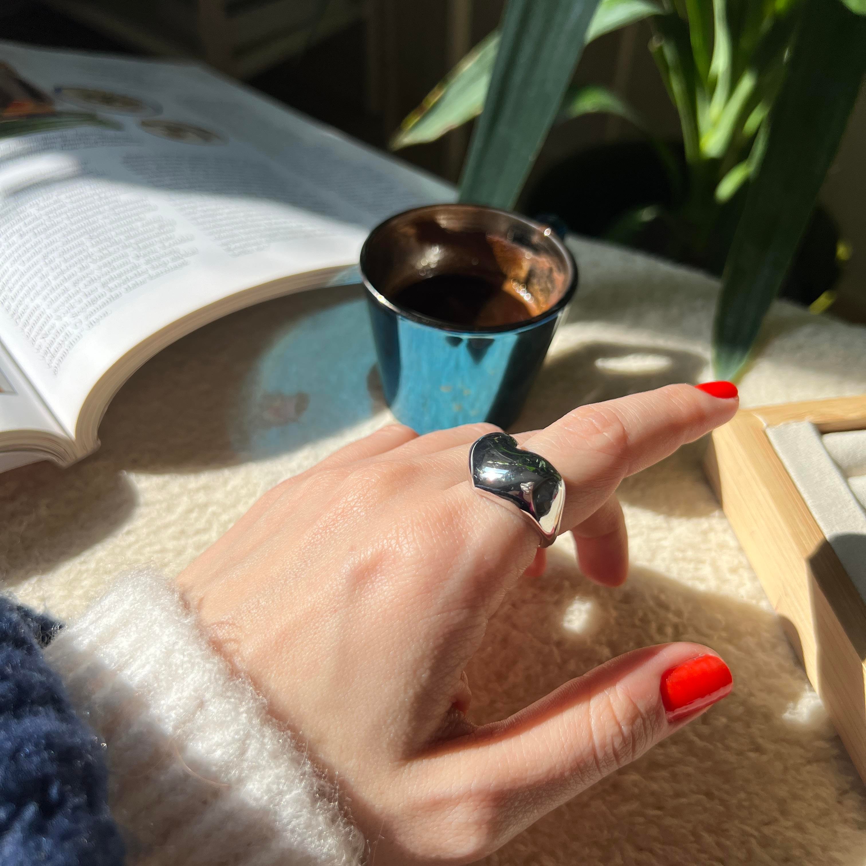 Silver Plaka Kalp Yüzük