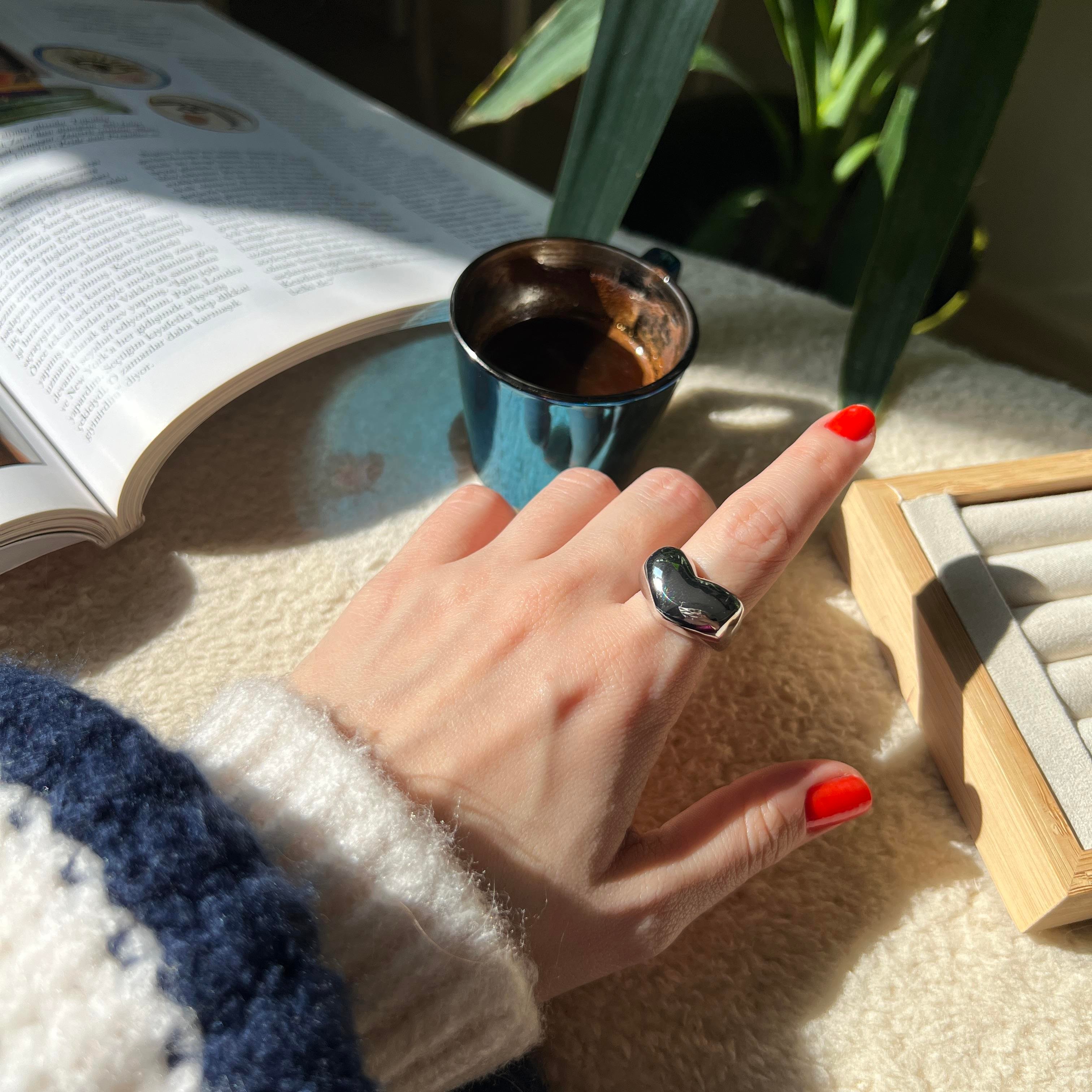 Silver Plaka Kalp Yüzük