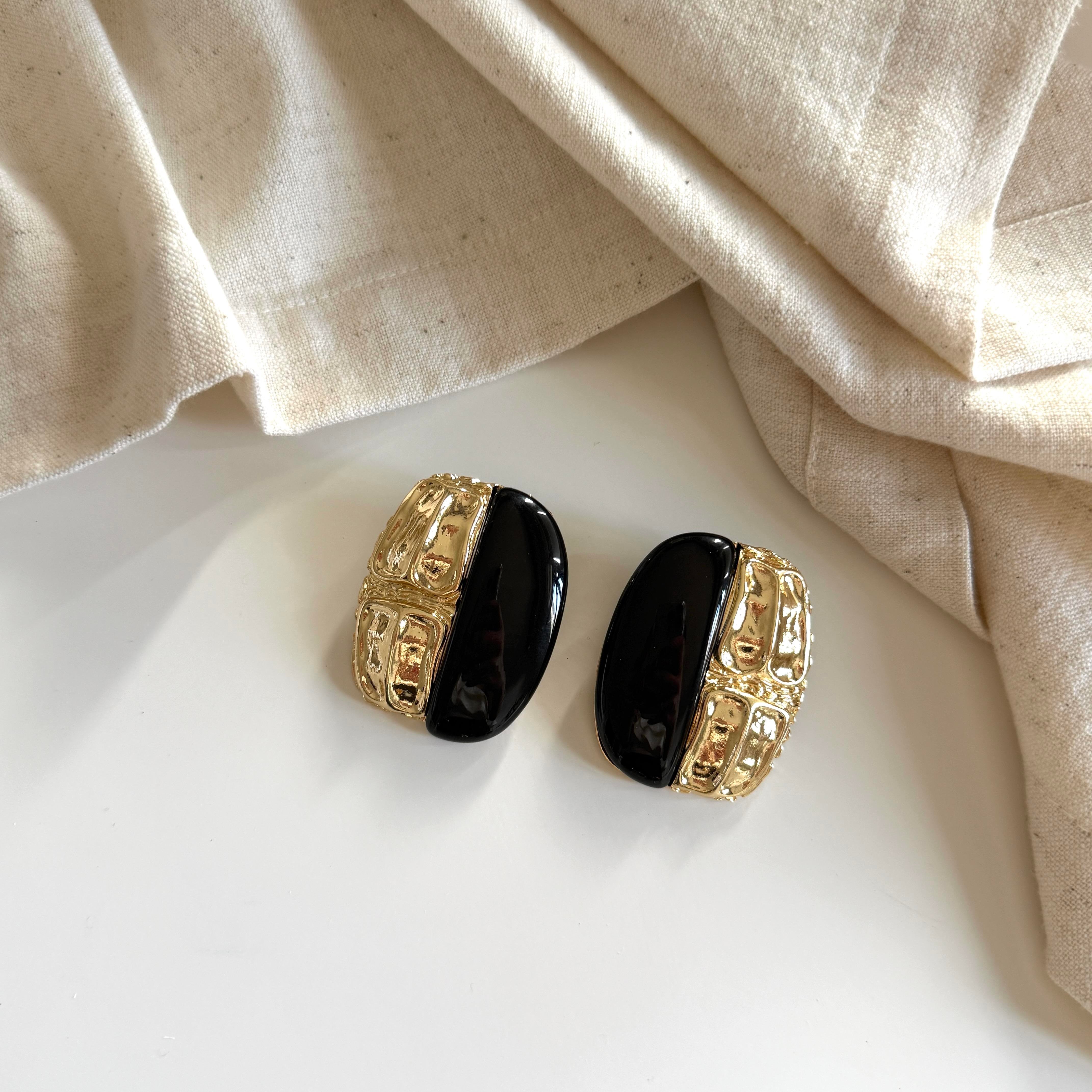 Siyah&Gold Taşlı Vintage Küpe