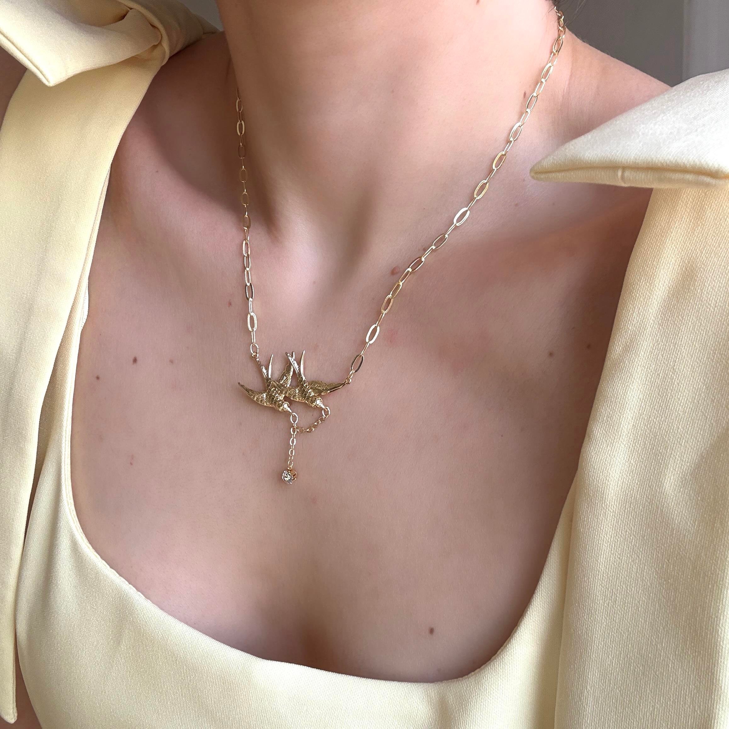 Taşlı 2li Kırlangıç Kolye