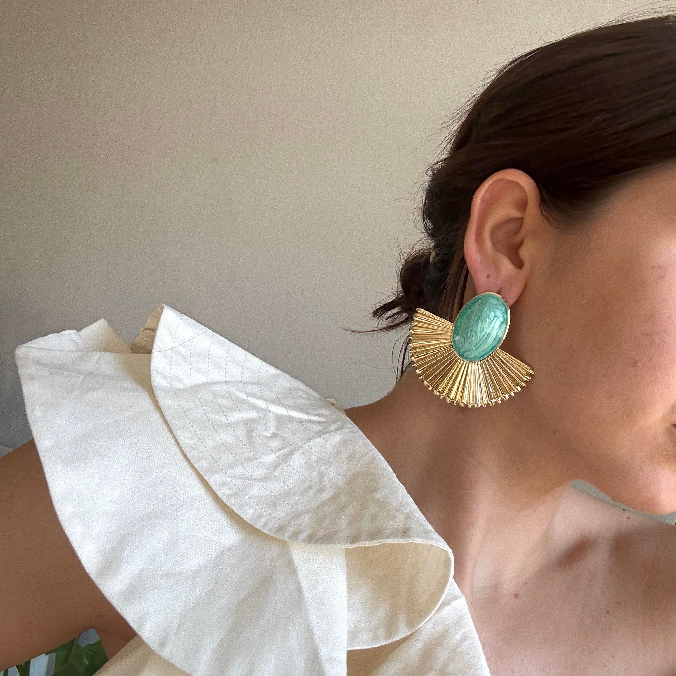 Turkuaz Mineli Yelpaze Küpe