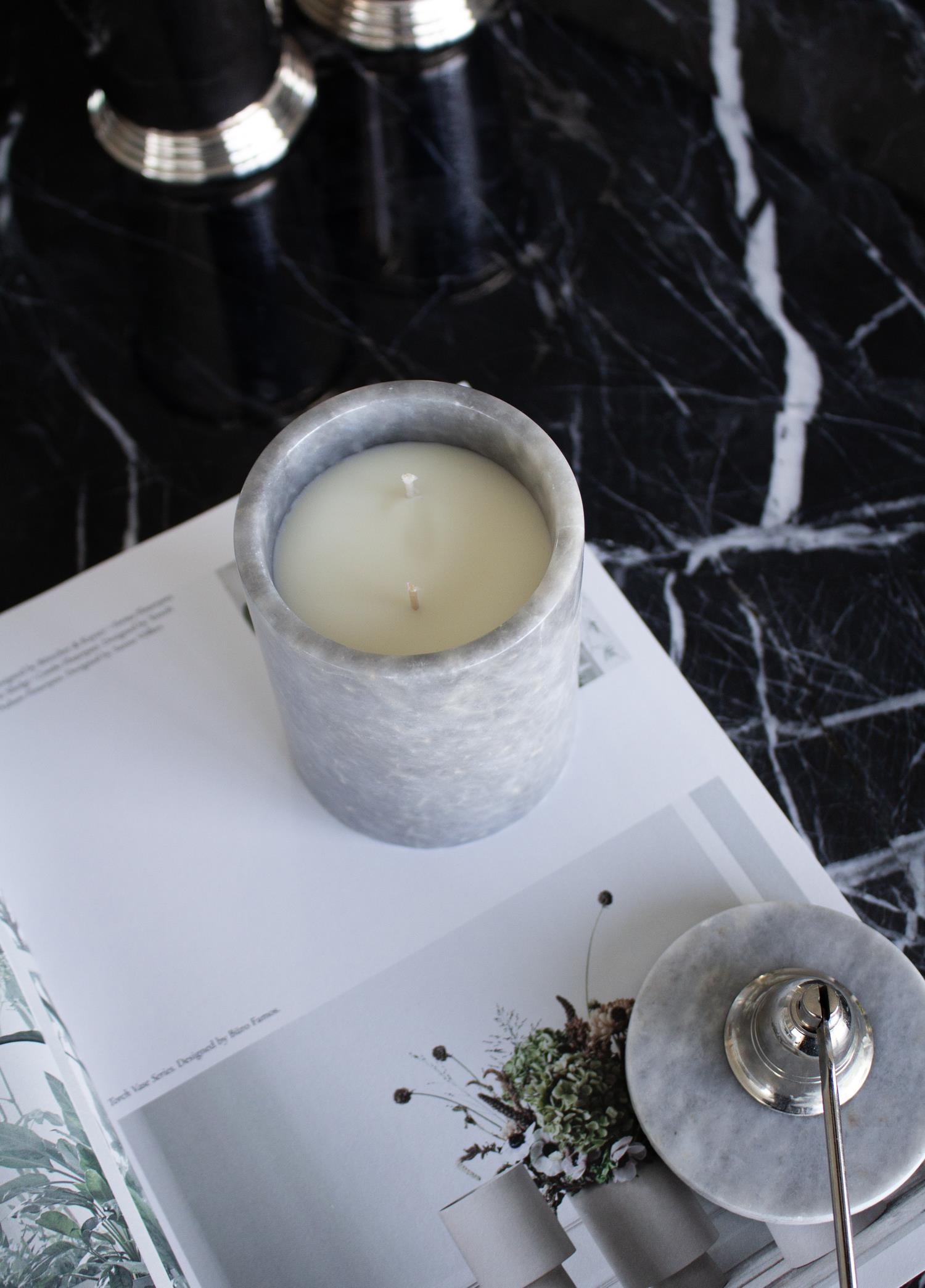 No: 11 Grey Whisper Marble Candle