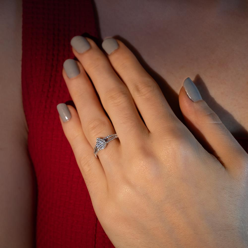 0.34 Karat Fantezi Yüzük