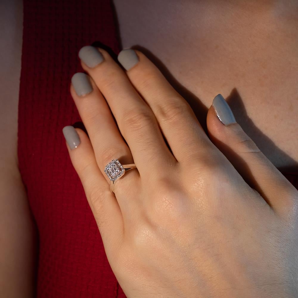 0.42 Karat Baget Pırlanta Yüzük