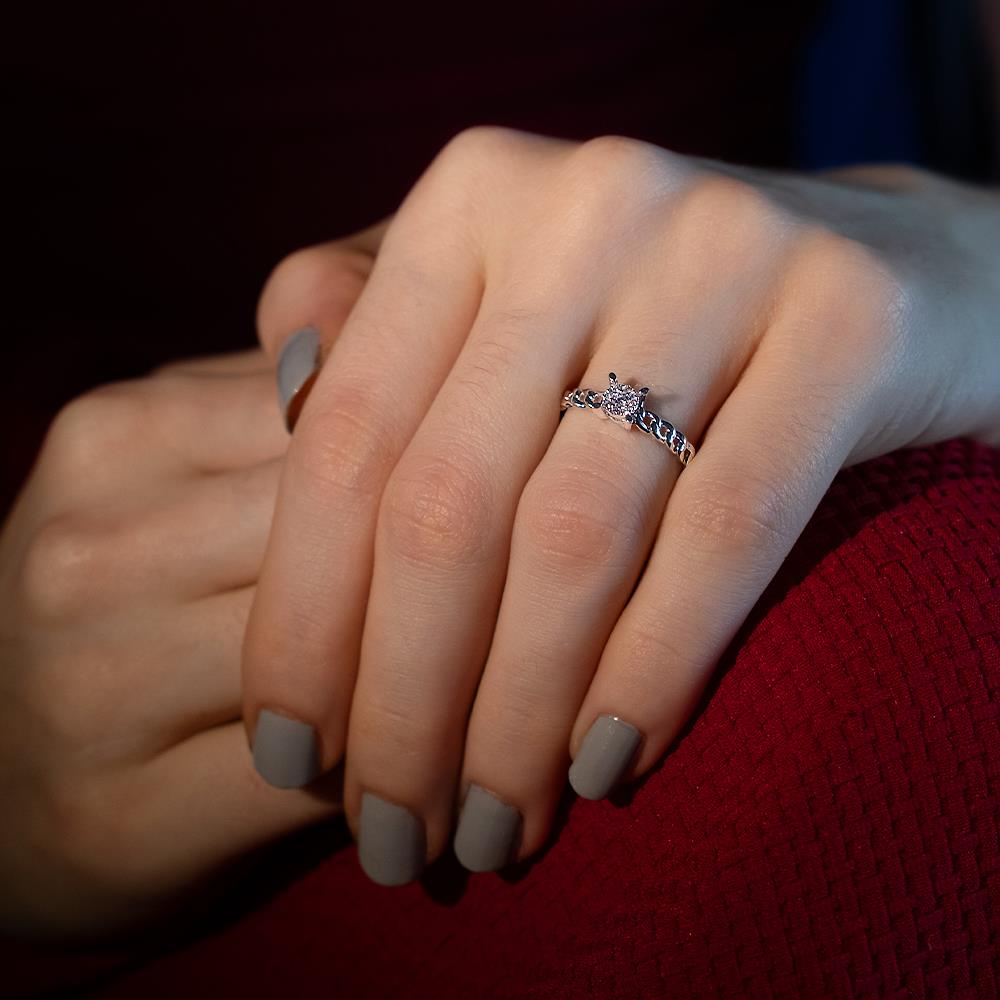 0.08 Karat Fantezi Pırlanta Yüzük