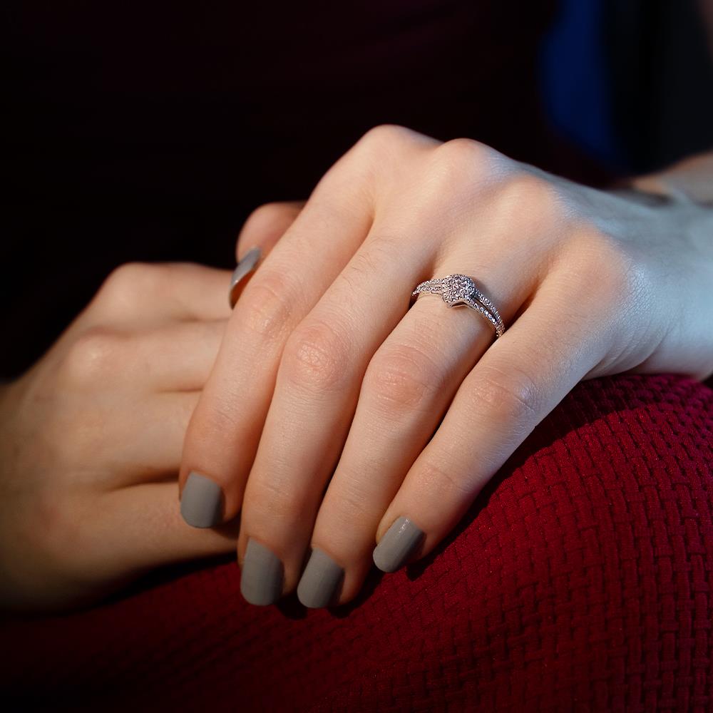 0.34 Karat Fantezi Yüzük