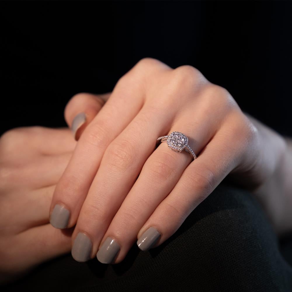 0.38 Karat Fantezi Yüzük