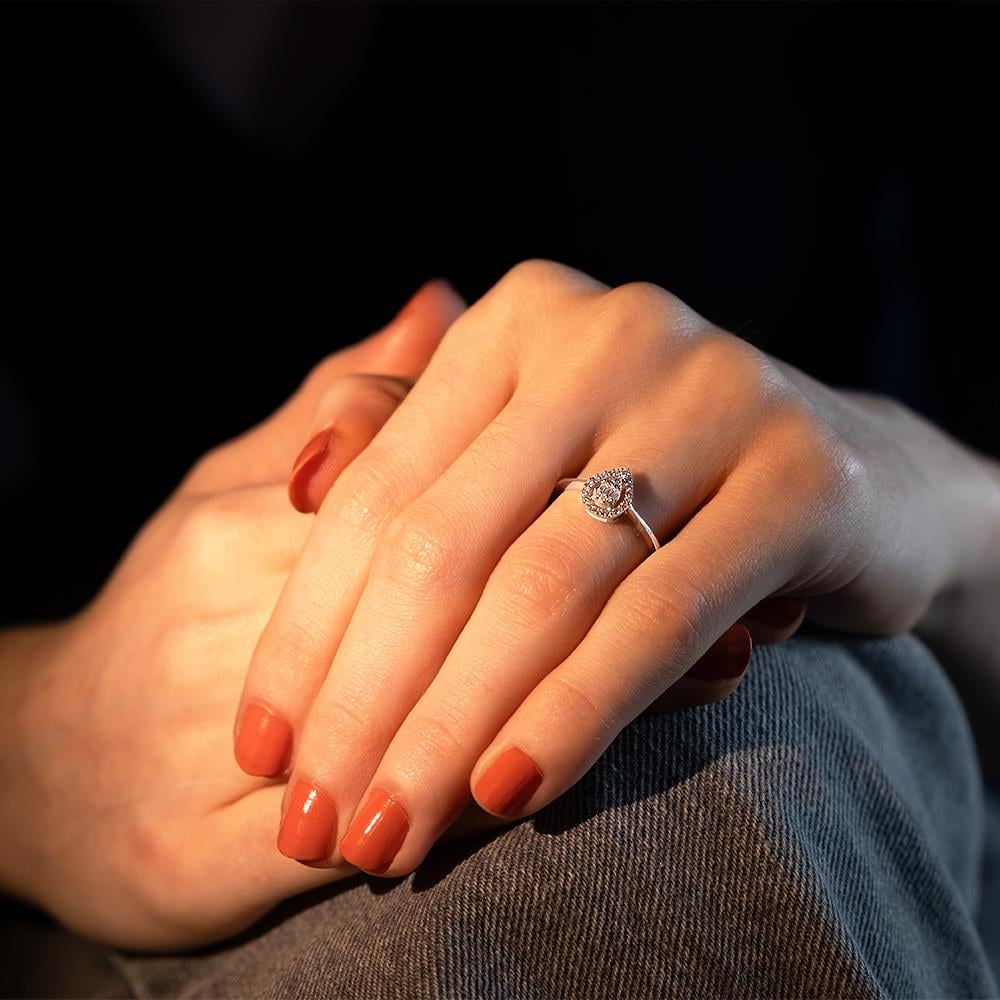 0.18 Karat Fantezi Pırlanta Yüzük