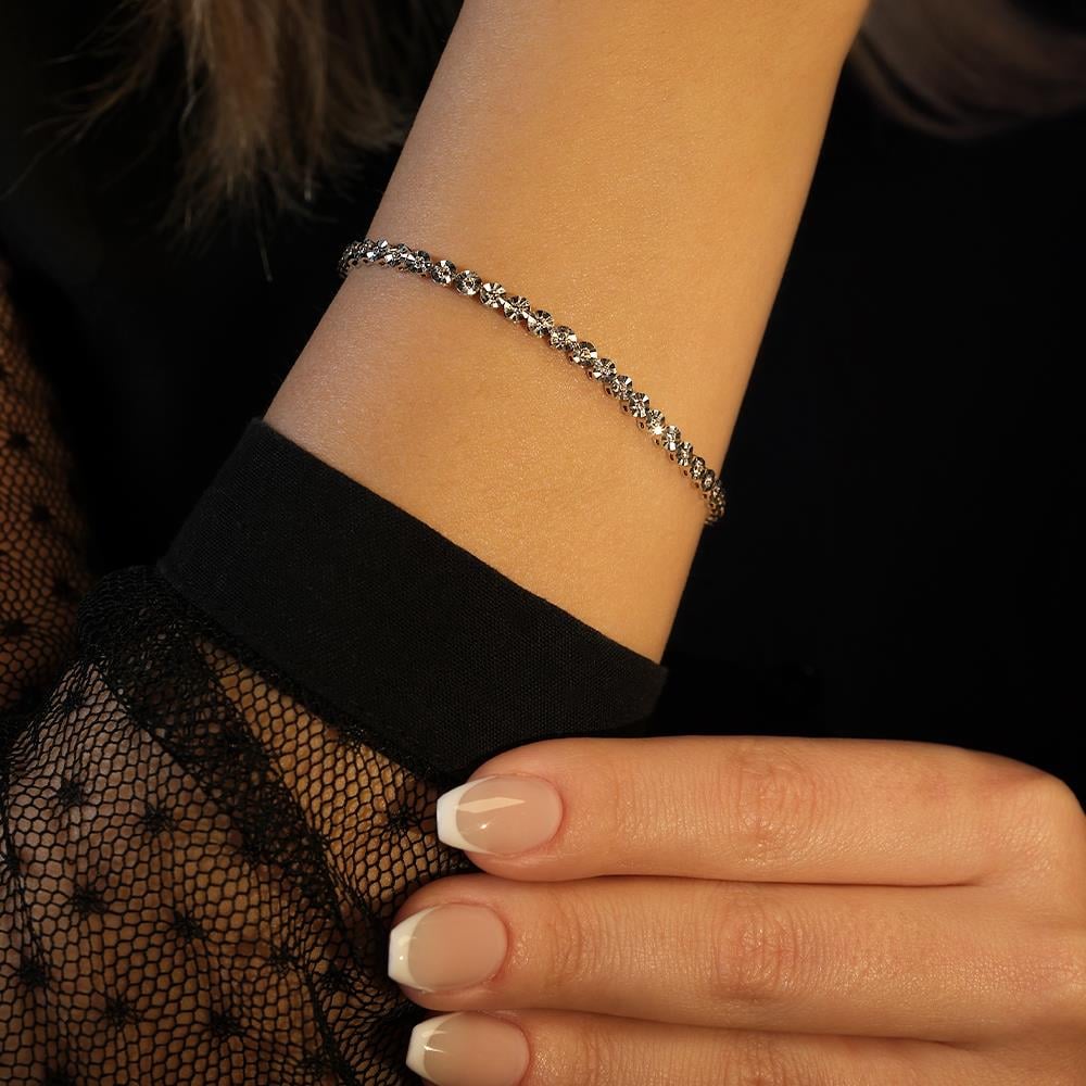 0.25 Karat Pırlanta Su Yolu Bileklik