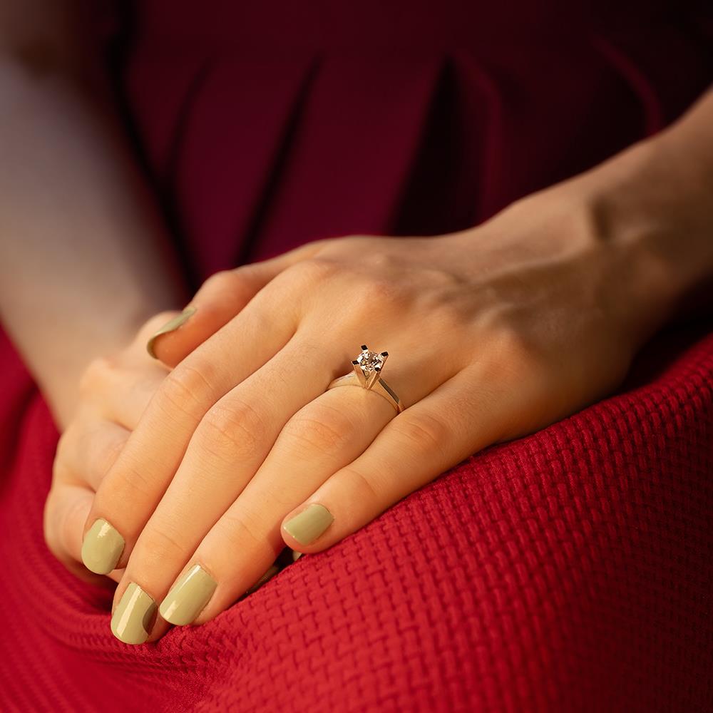 F Renk 0.60 Karat Pırlanta Tektaş Yüzük