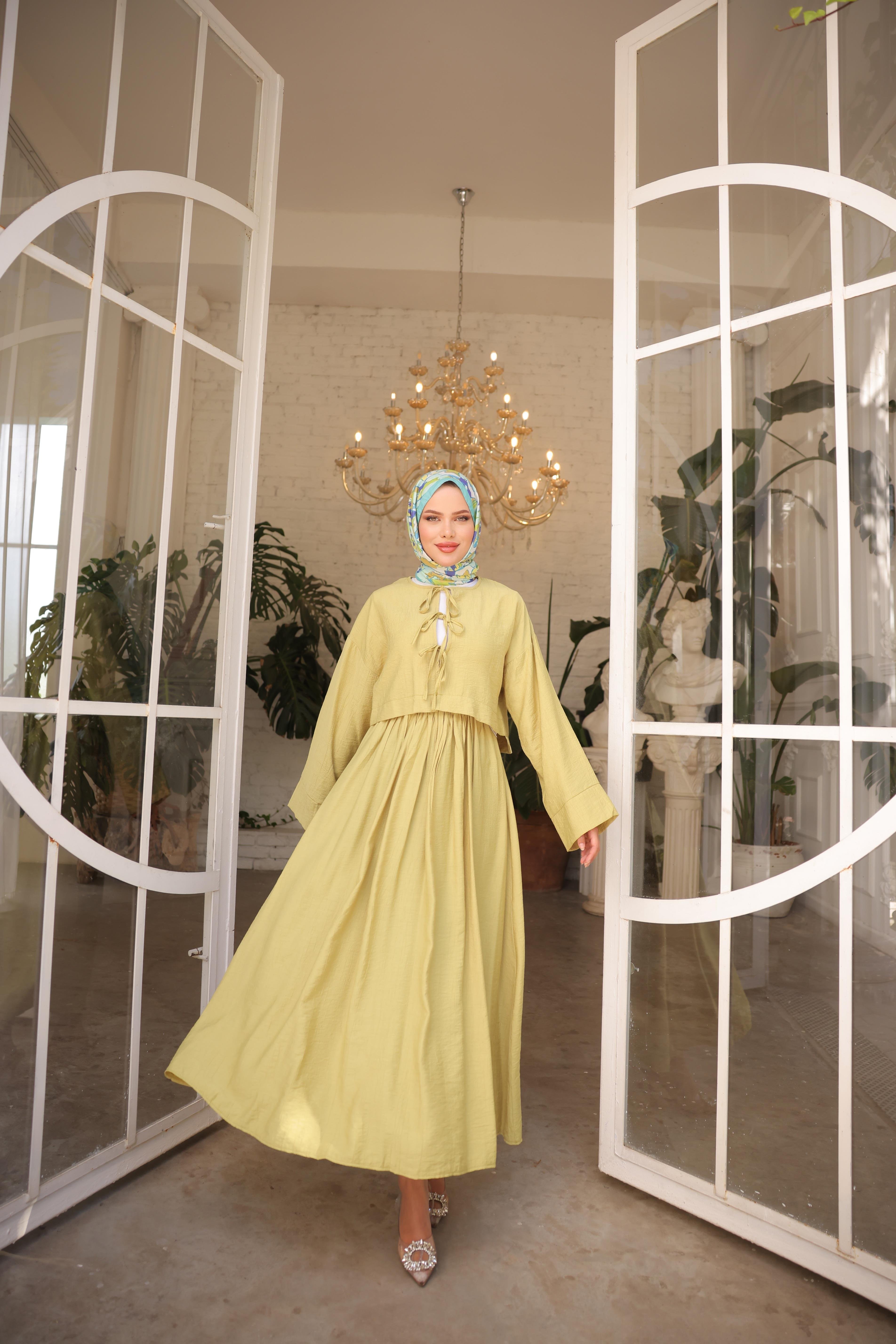Çilek Kumaş Önü Bağlamalı Kimono Etekli Takım 