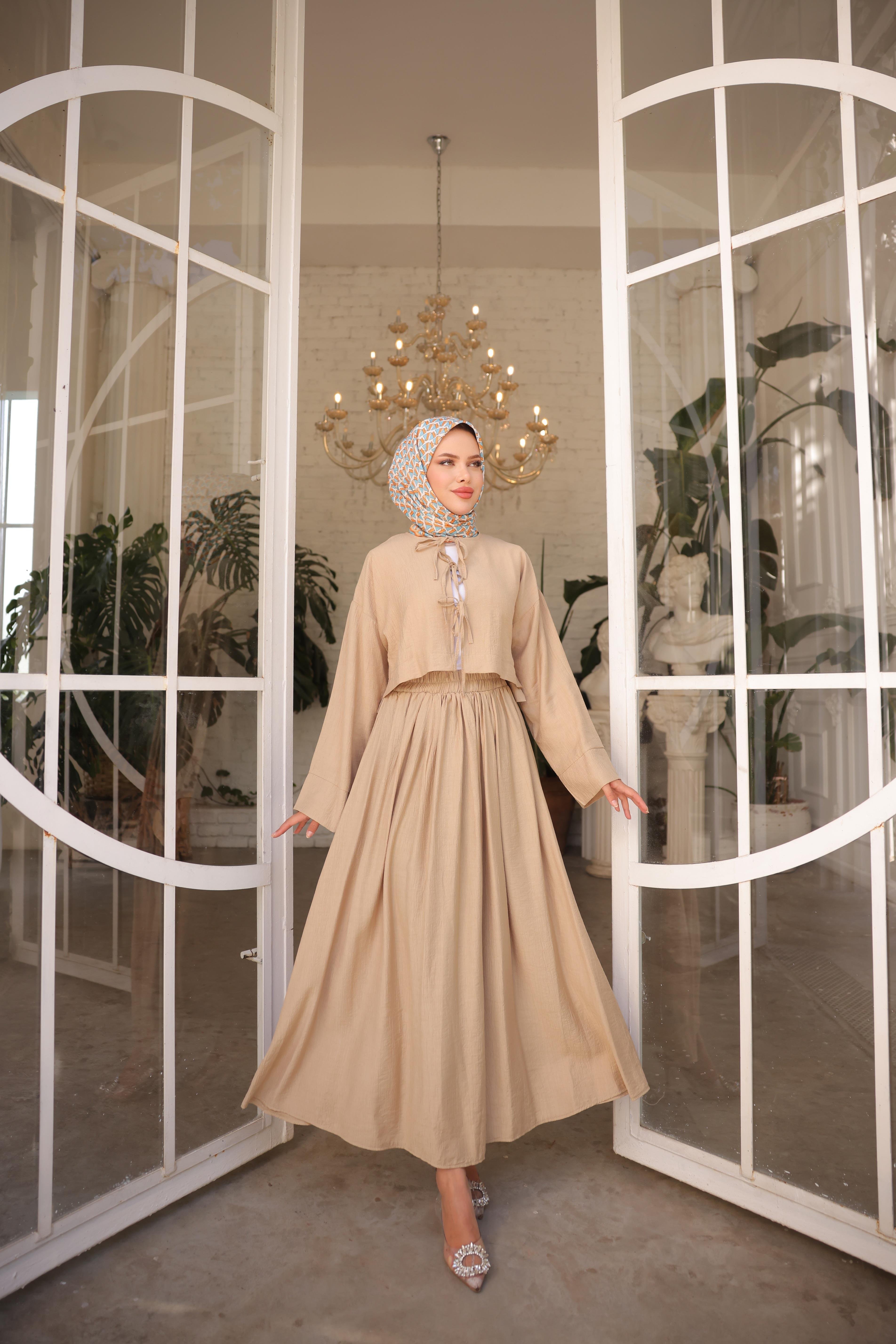 Çilek Kumaş Önü Bağlamalı Kimono Etekli Takım 