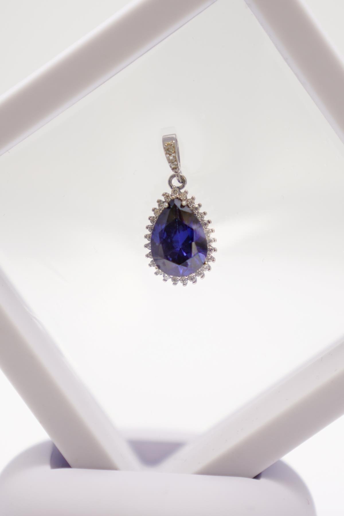 14 Ayar Altın Damla Kesim Tanzanit ve Zirkon Taşlı Göz Alıcı Kolye Ucu