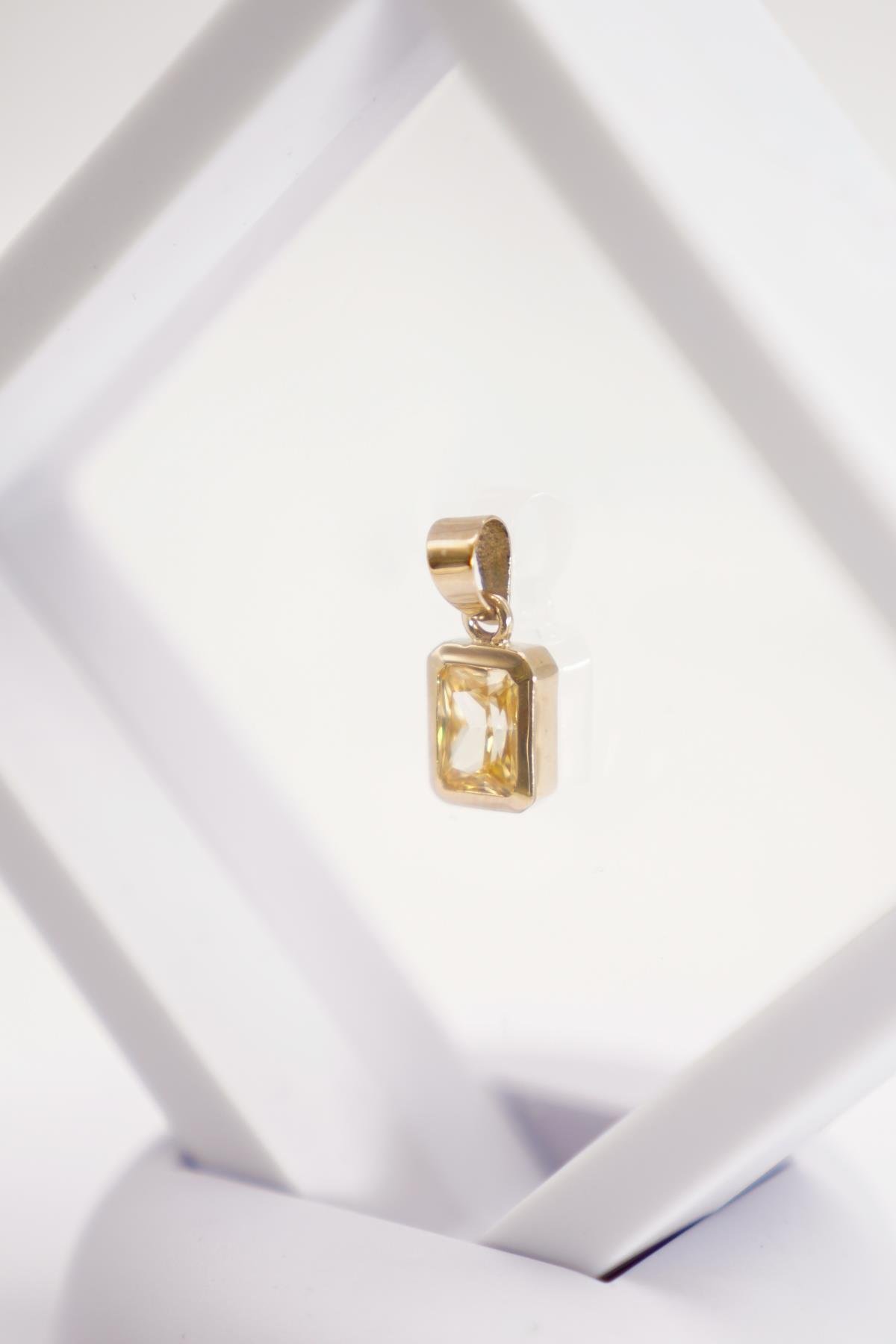 14 Ayar Altın Dikdörtgen Kesim Sitrin Taşlı Minimal Tasarım Kolye Ucu