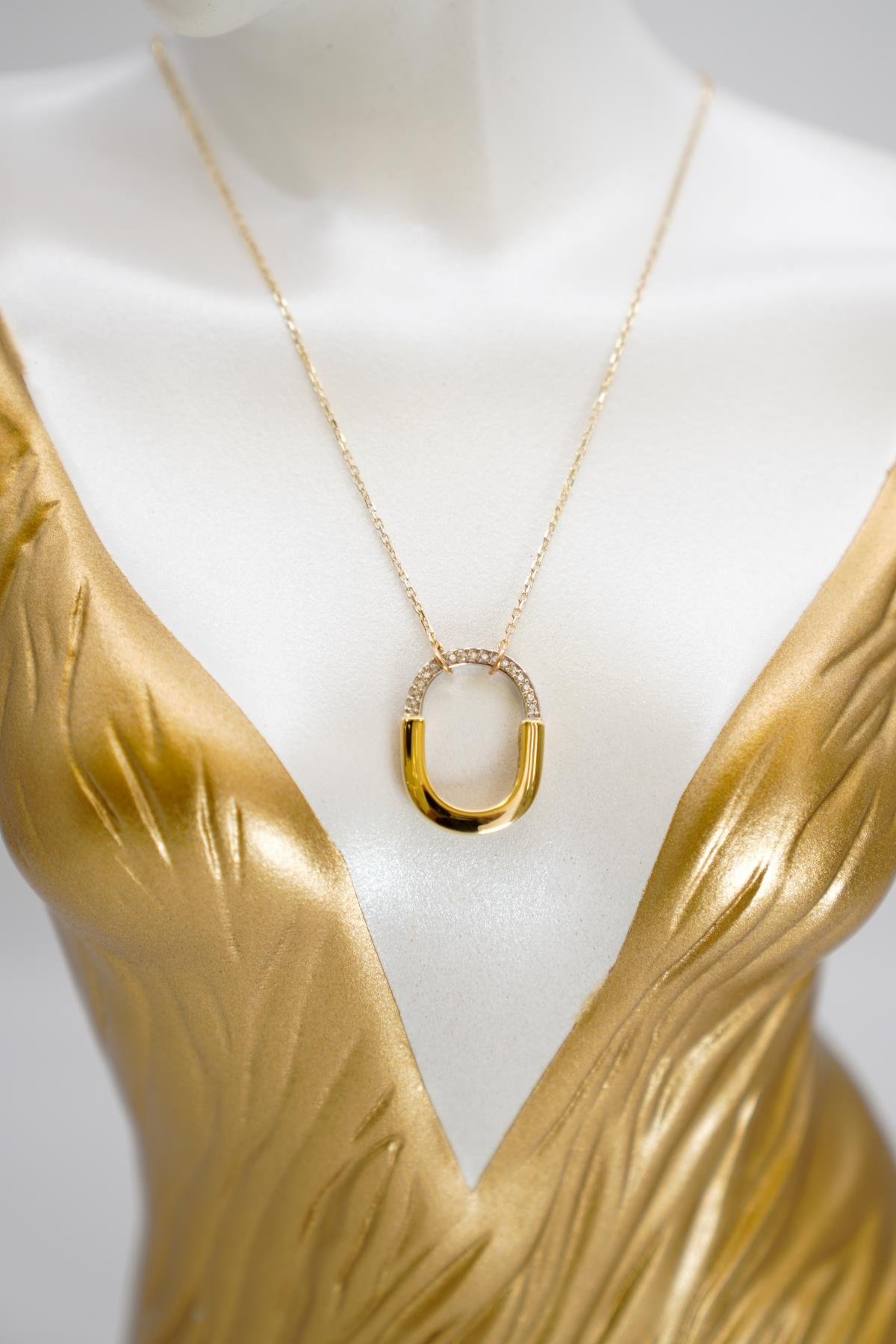 14 Ayar Altın İtalyan Fantasy Zincir Kolye Modern U Formlu Parlak Taş Detaylı Model