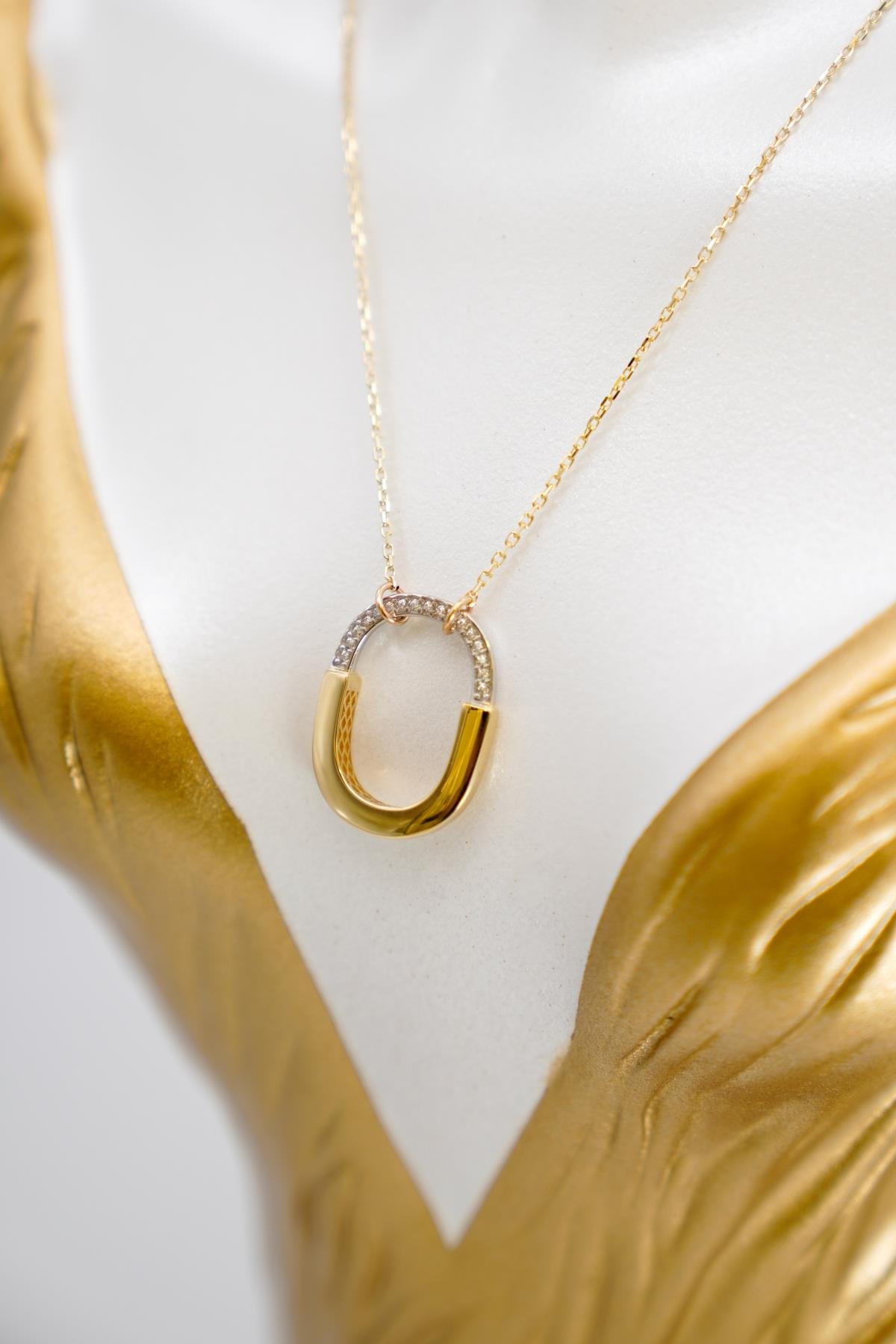 14 Ayar Altın İtalyan Fantasy Zincir Kolye Modern U Formlu Parlak Taş Detaylı Model