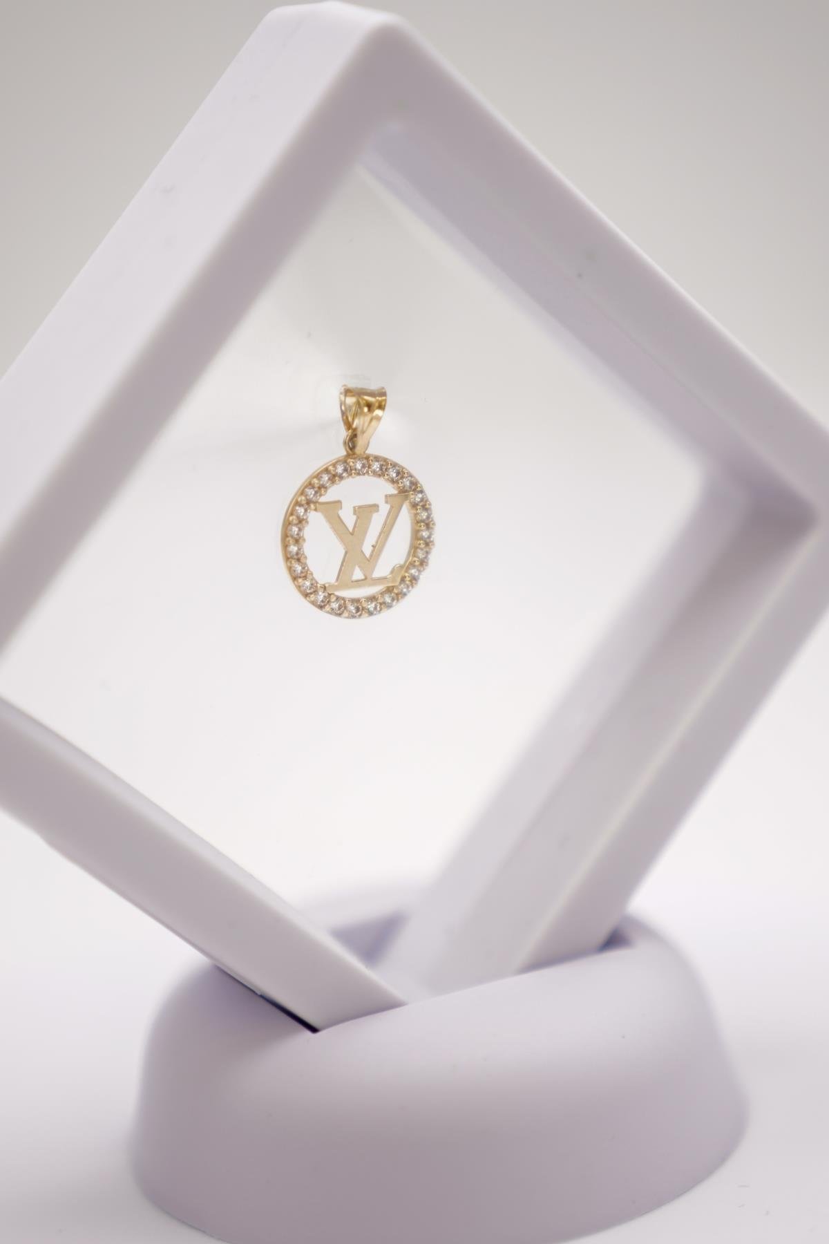 14 Ayar Altın Taşlı Yuvarlak Formda Minimal Sembolik Tasarım Kolye Ucu