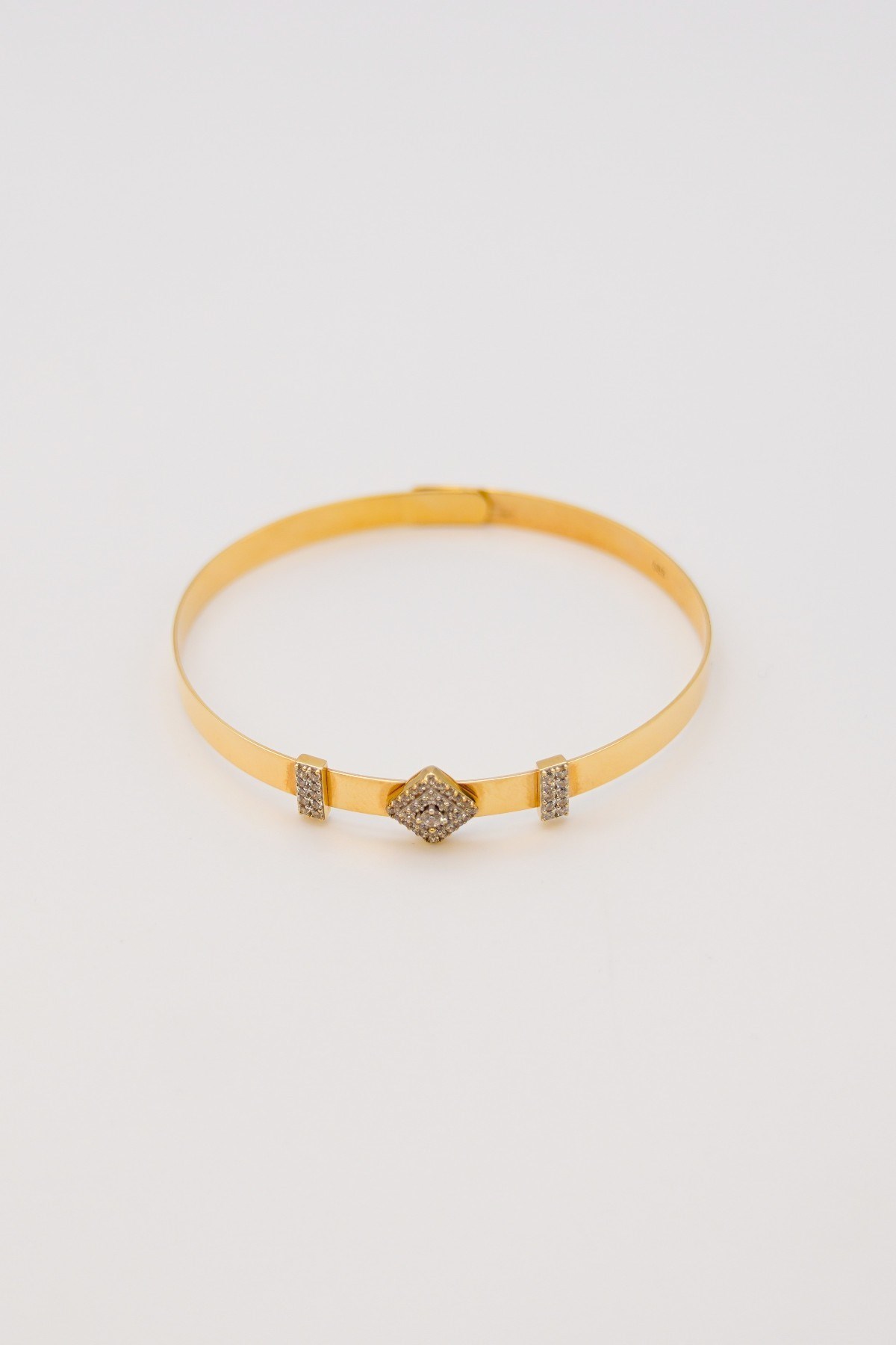 Zircon Stone Bracelet 14 Carat