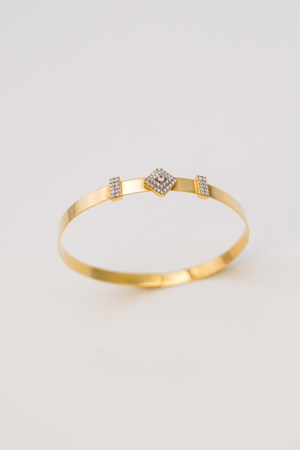 Zircon Stone Bracelet 14 Carat