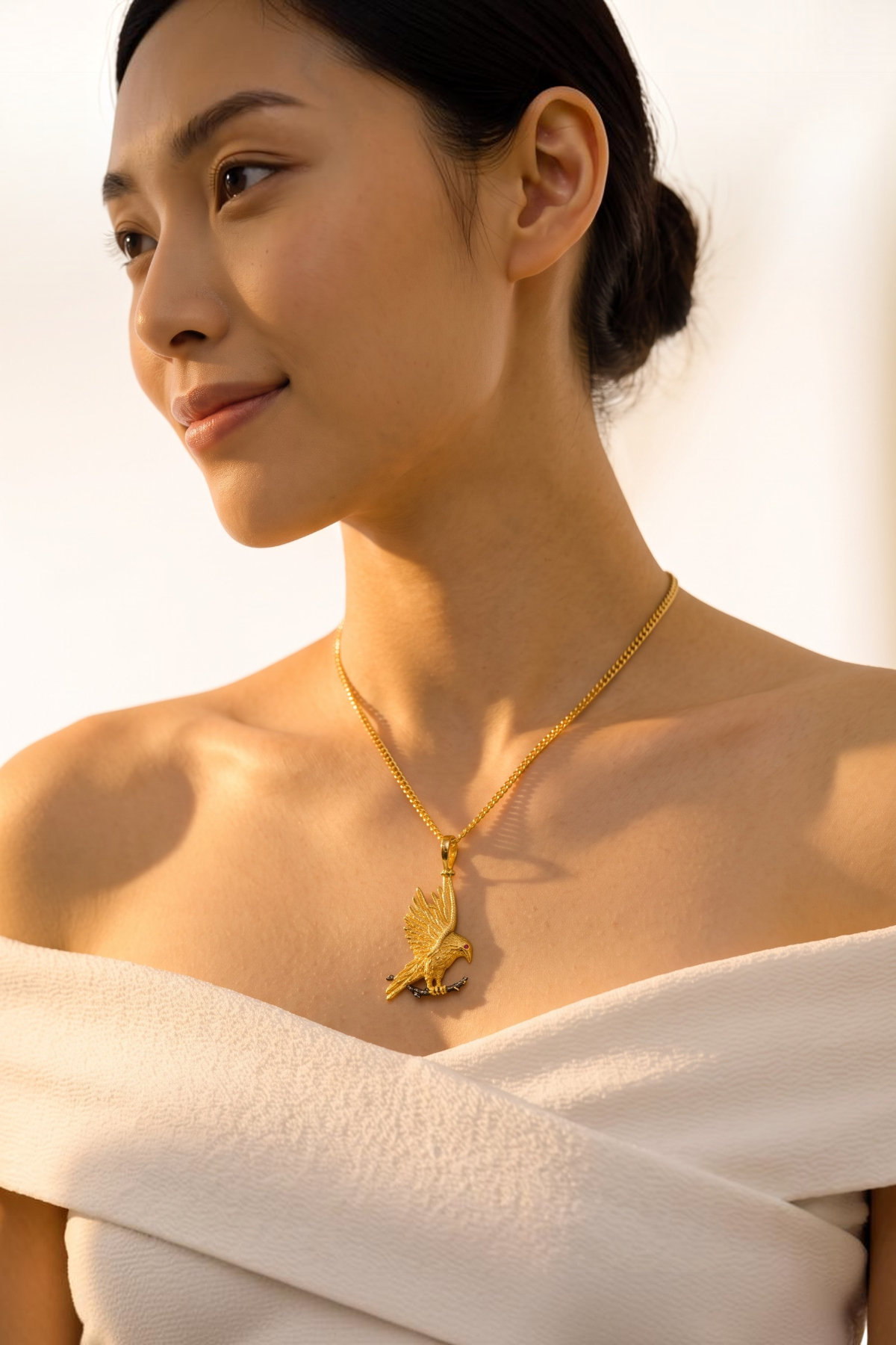 Eagle Figured Pendant 14 Carat