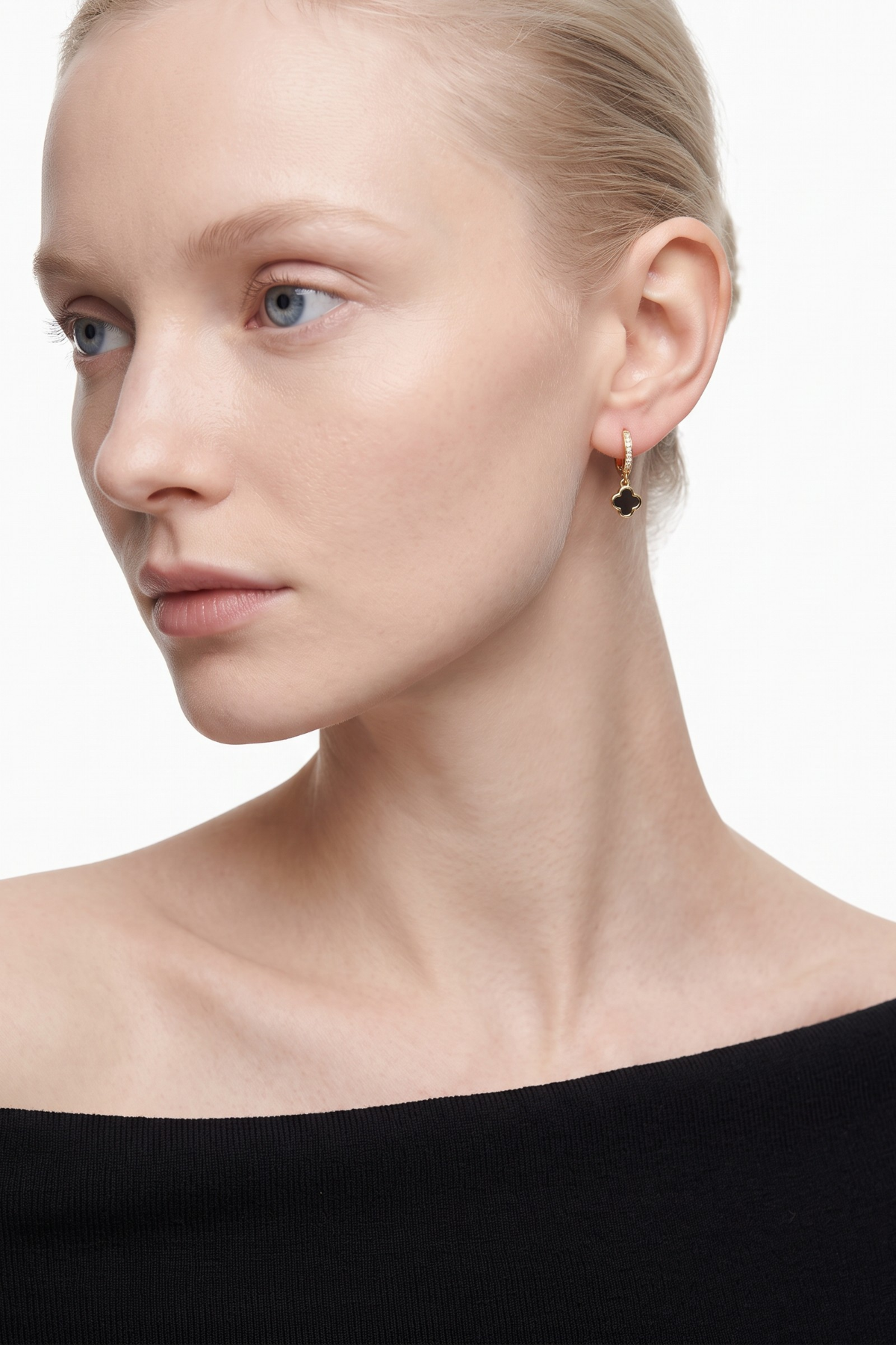 Onyx-Stein-Vancleff-Ohrring 14 Karat