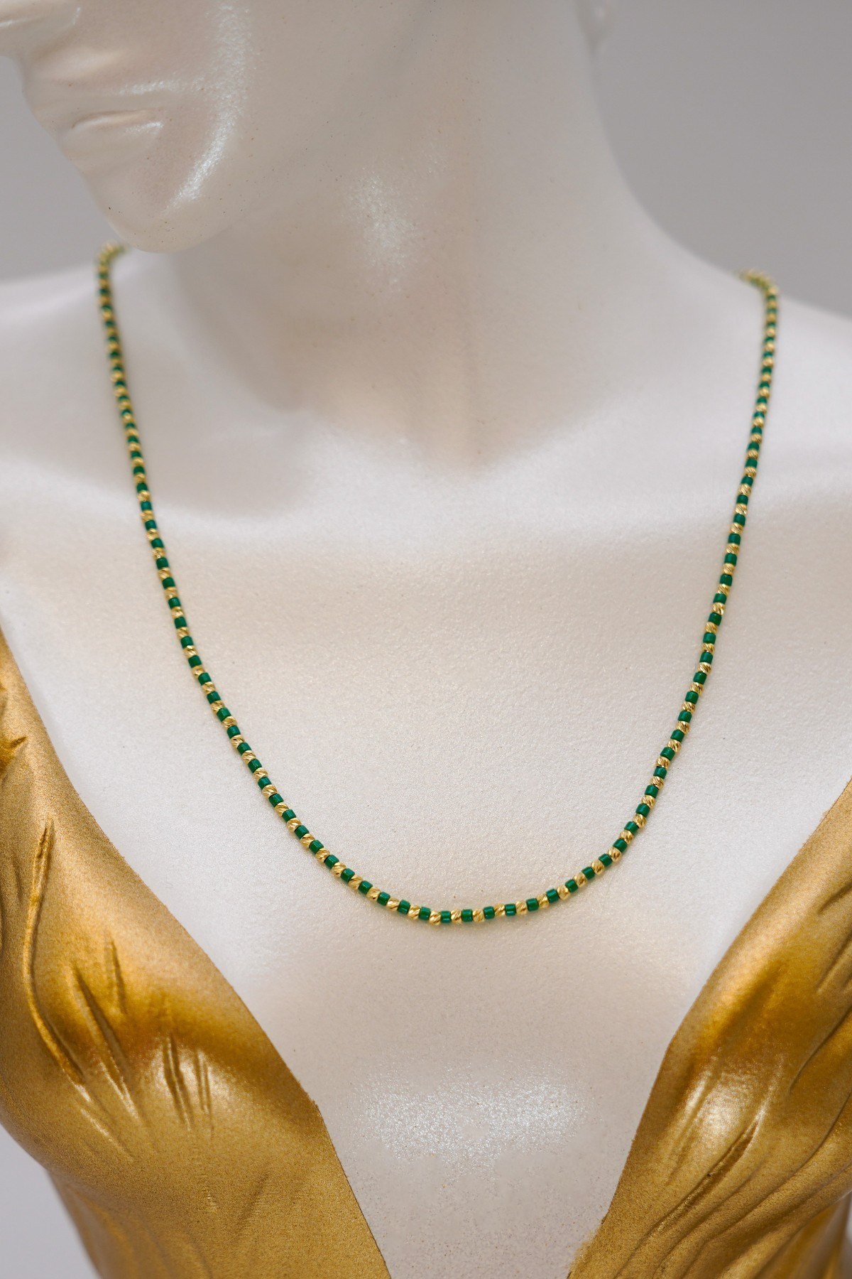 Green Beaded Dorica Necklace 14 Carat