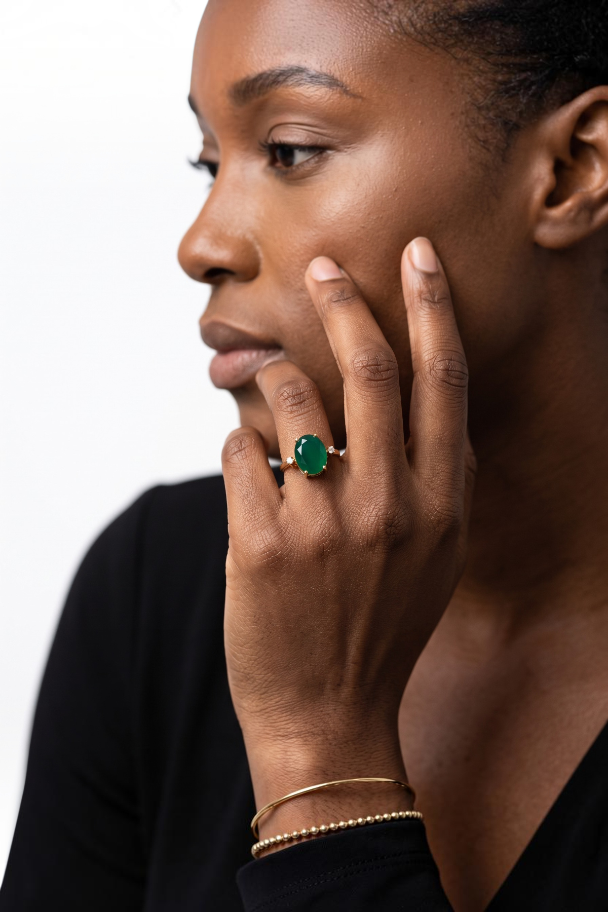 Emerald Stone Diamond Ring 14 Carat
