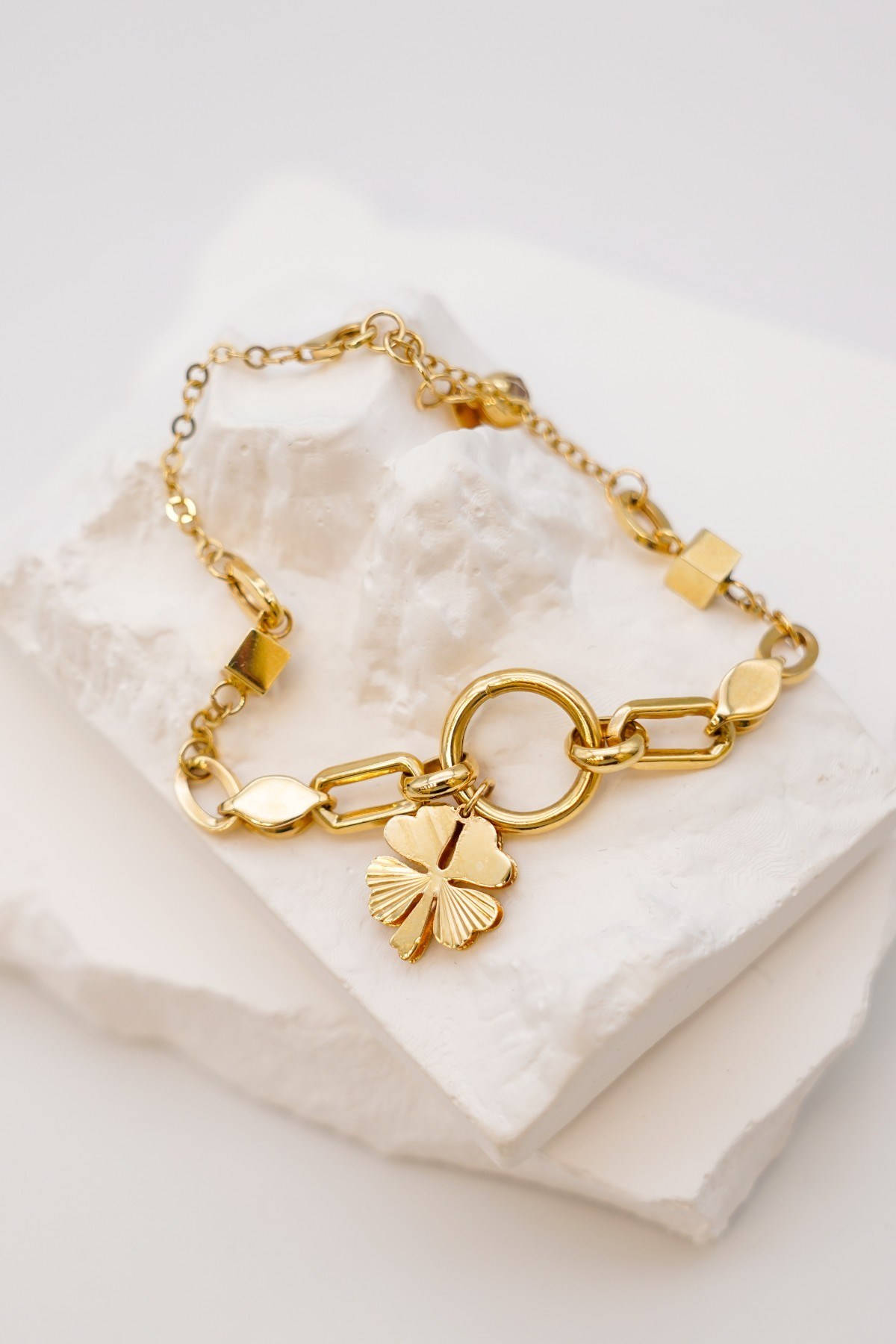 Zirkonstein-Kleeblatt-Armband 14 Karat