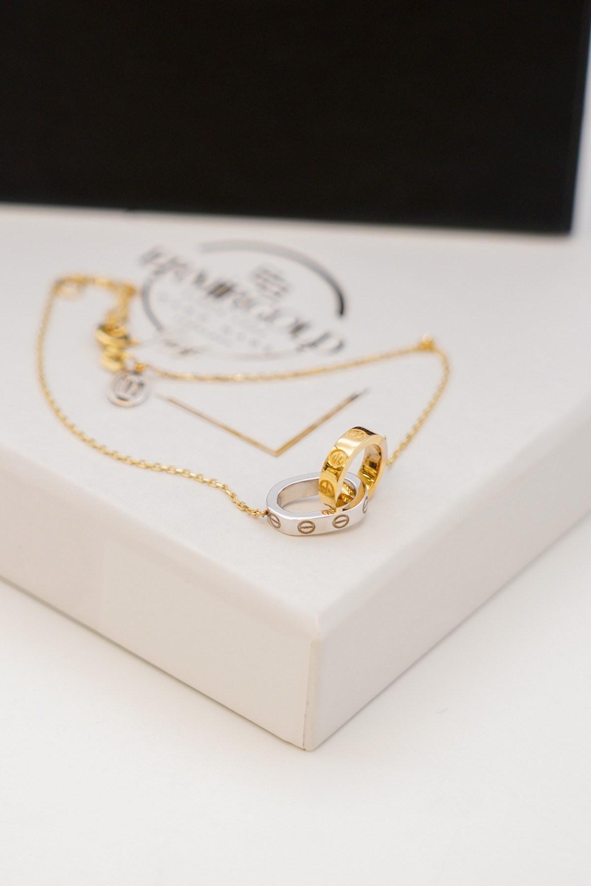 Armband aus Grün-Weißgold 14 Karat