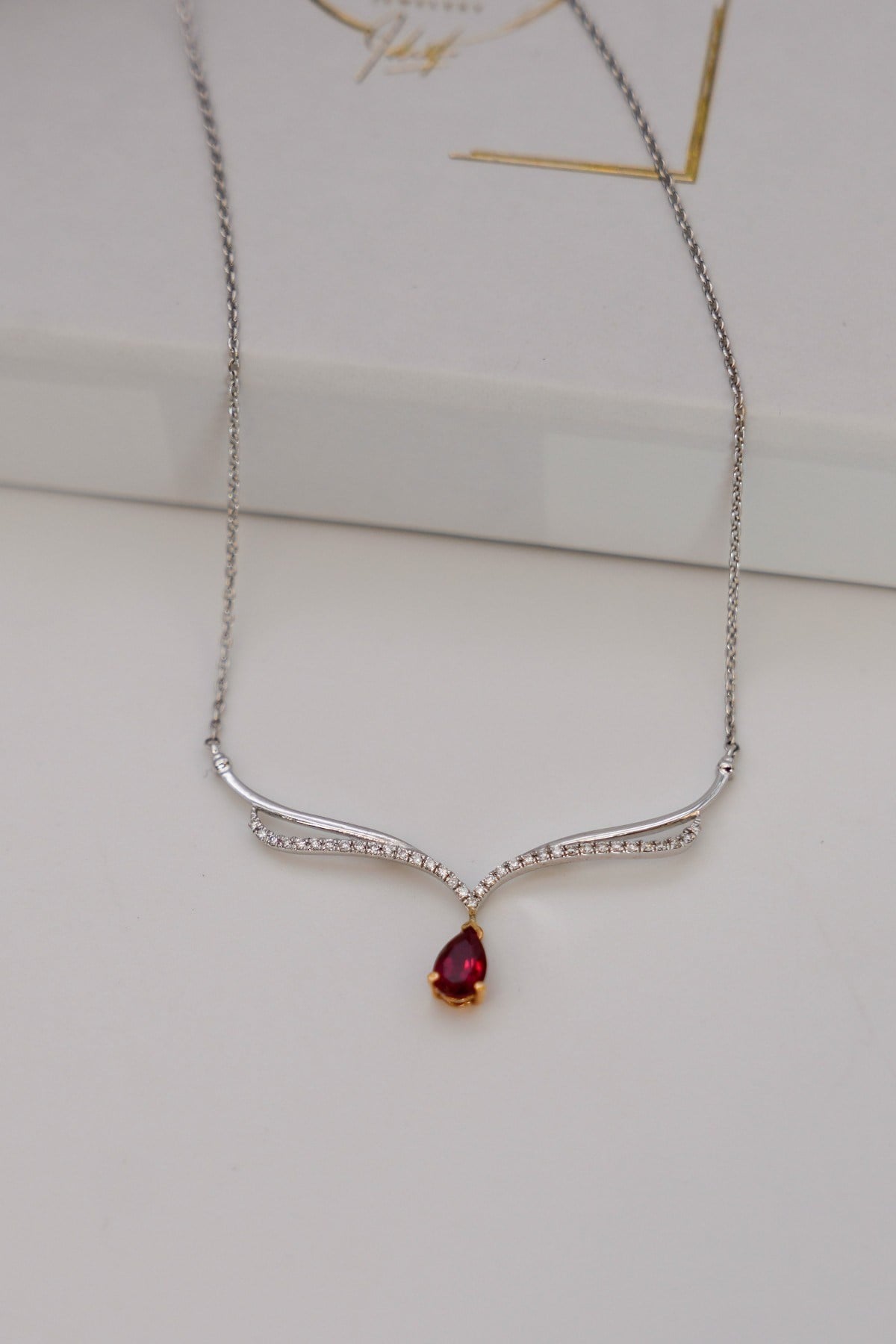 Fantasy Diamond Necklace with Ruby Stone 18 Carat