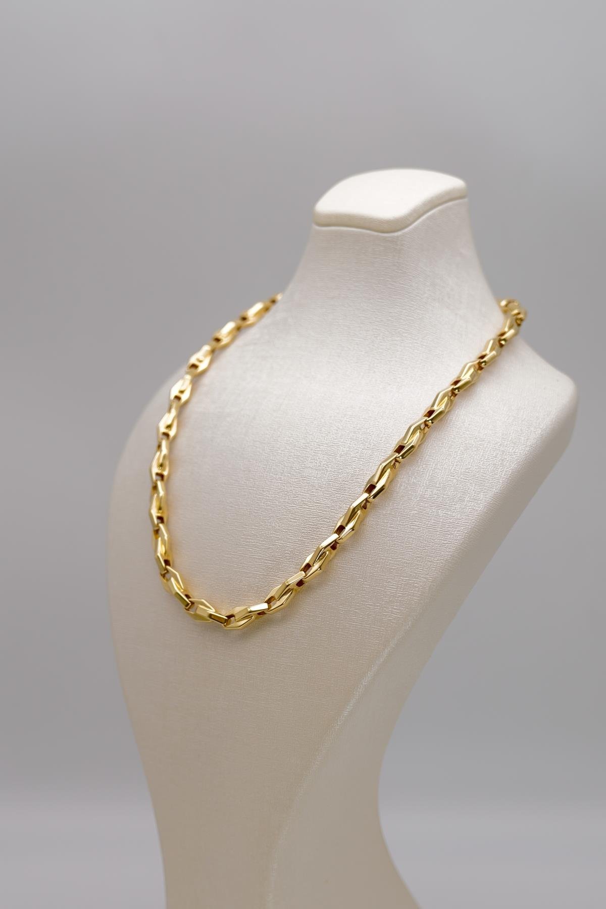 Kalın Formlu İtalyan Altın Zincir Kolye 14 Ayar Özel Kesim Yüzeyli Modern Erkek Takı