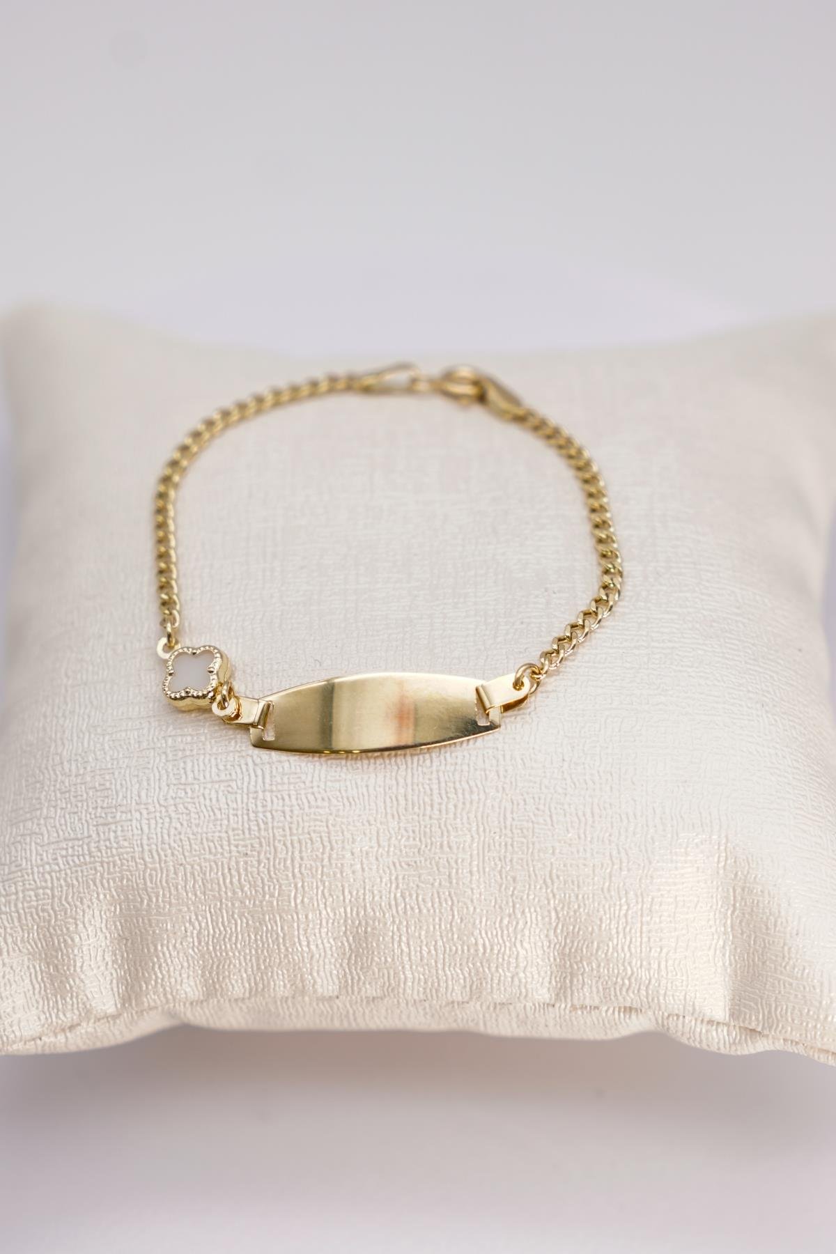 Kişiye Özel Plaka Tasarımlı 14 Ayar Altın Zincir Bileklik – Günlük Kullanıma Uygun Şıklık