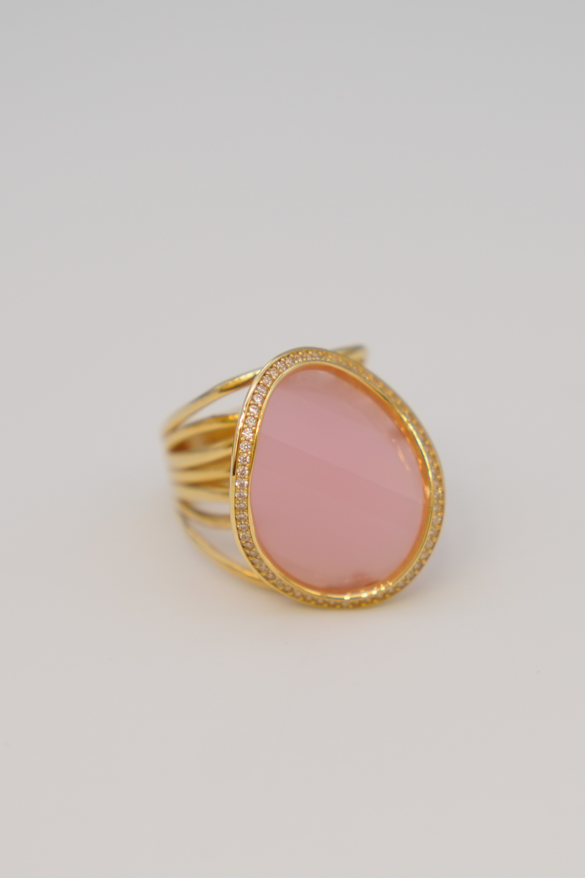 Pembe Zirkon Taşlı Yüzük 14 Ayar