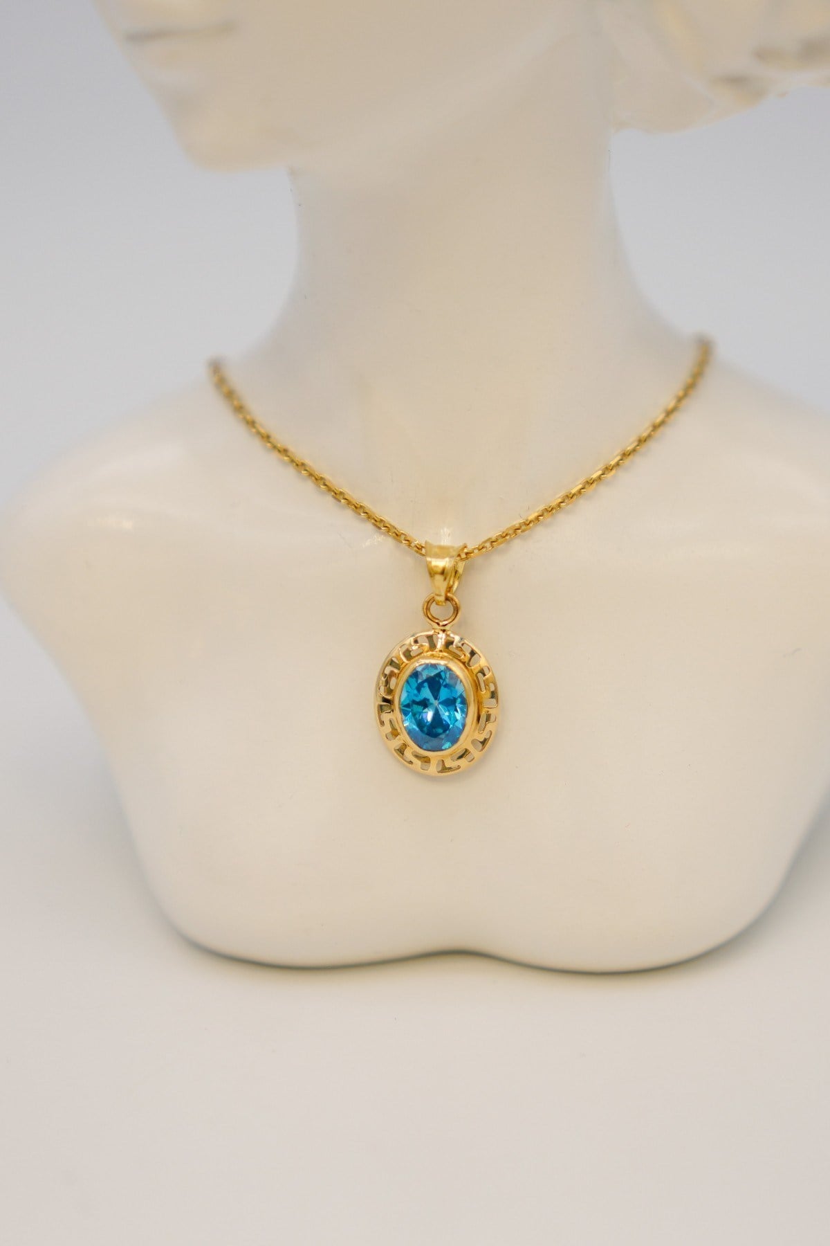 Topaz Taşlı Kolye Ucu 14 Ayar