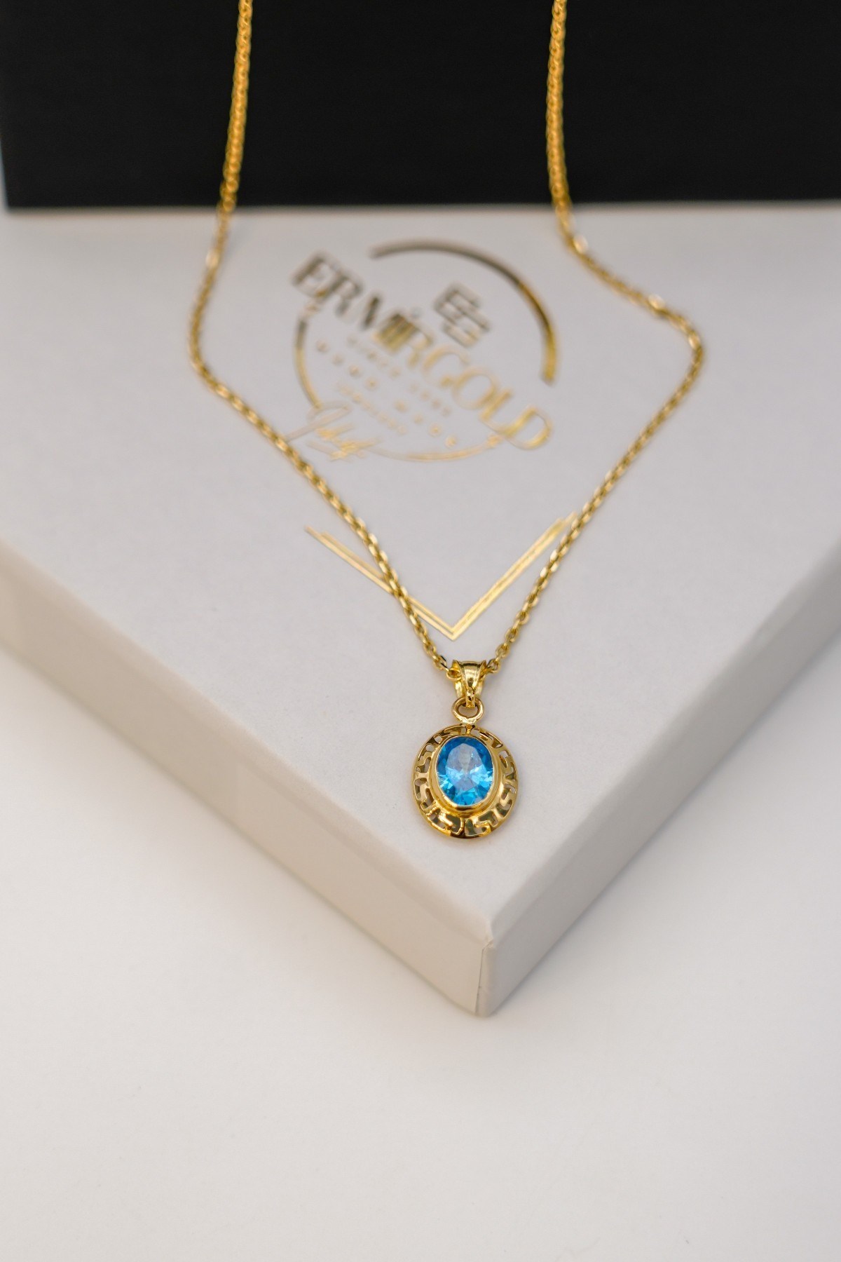 Topaz Taşlı Kolye Ucu 14 Ayar