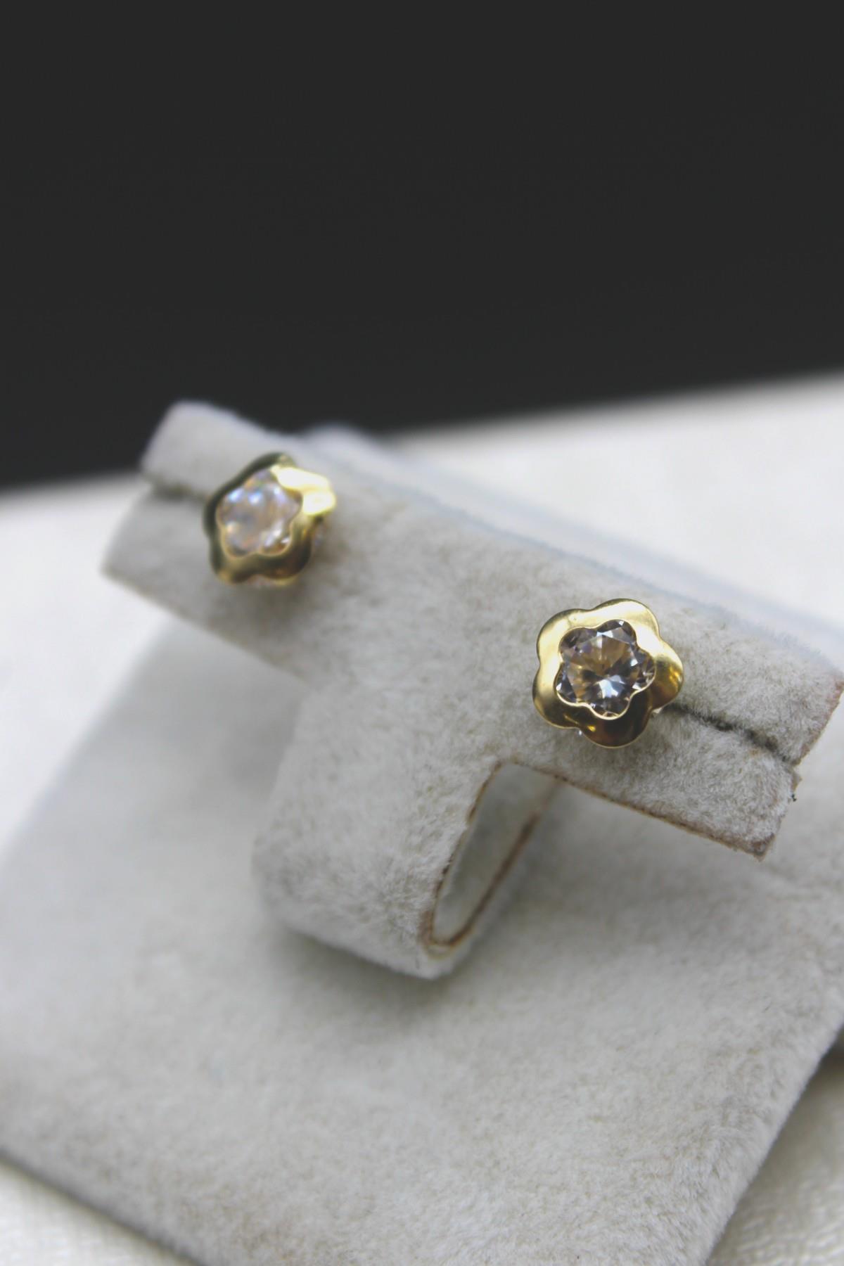 Zirkon Taşlı Çiçek Figürlü Küpe14 Ayar