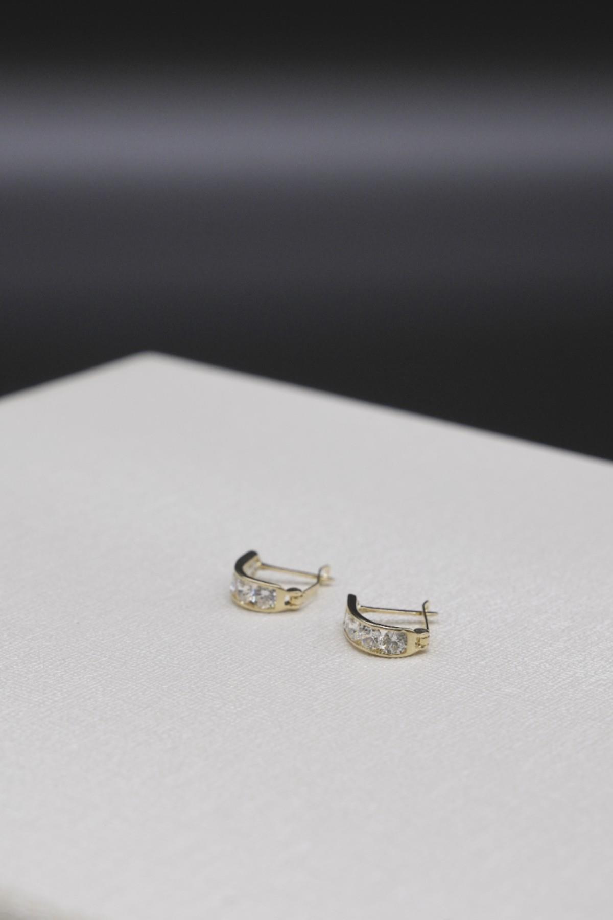 Zirkon Taşlı Çocuk Küpe 14 Ayar