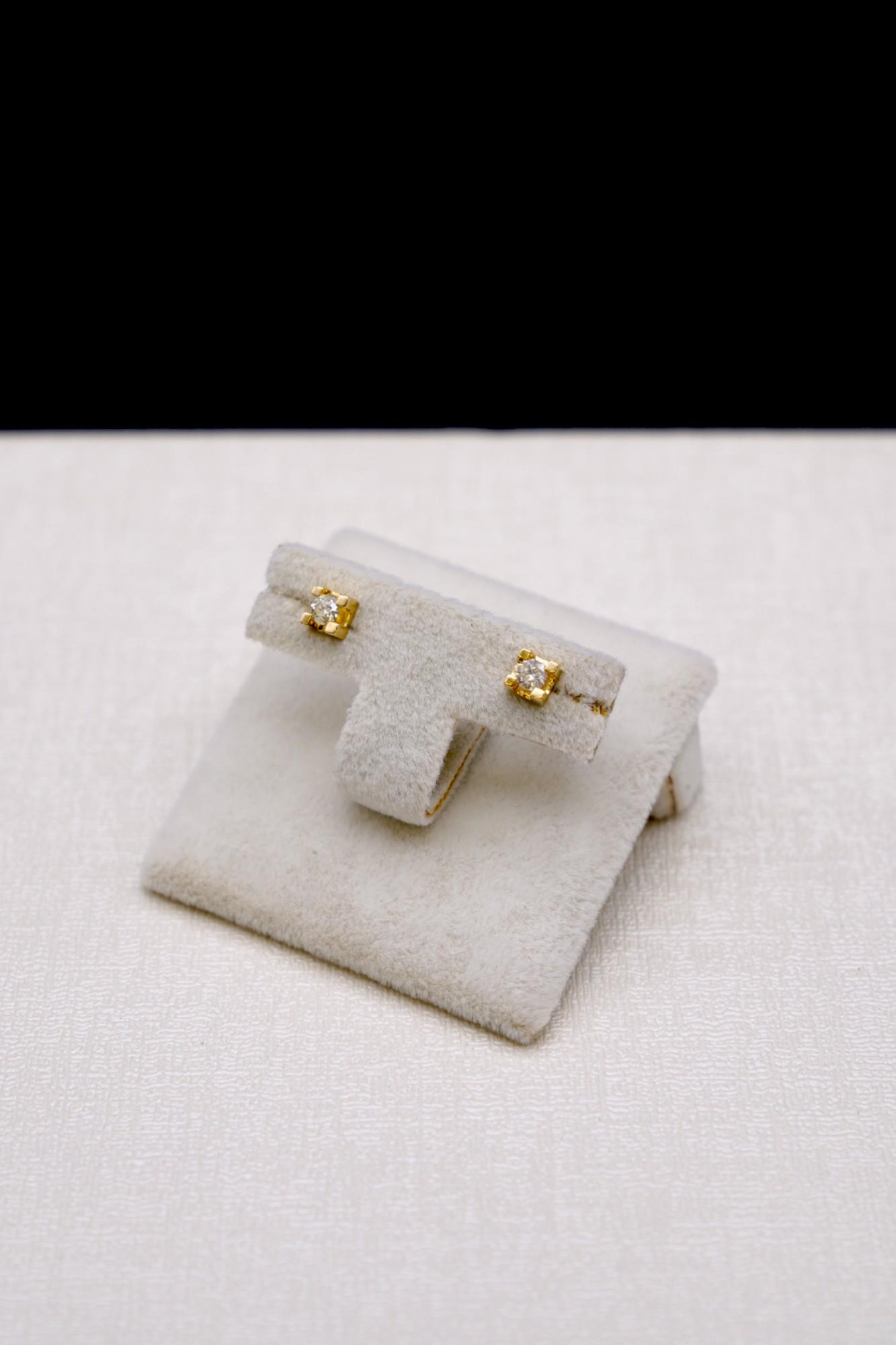 Zirkon Taşlı Tektaş Küpe 14 Ayar