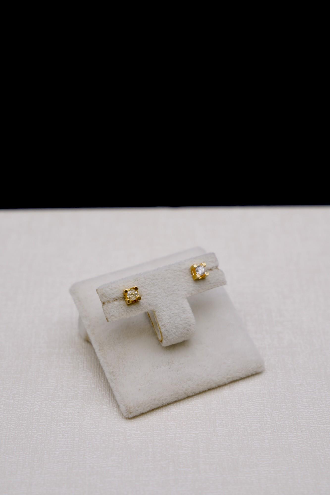 Zirkon Taşlı Tektaş Küpe 14 Ayar