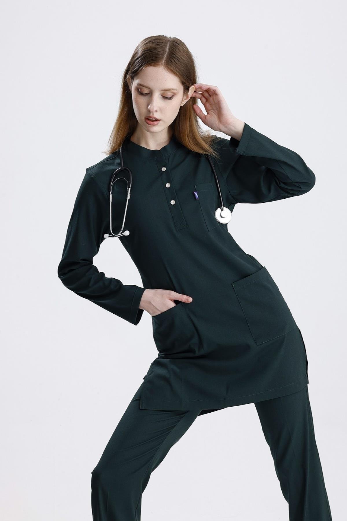 AVCI YEŞİLİ KARYA TESETTÜR ÜNİFORMA TAKIM