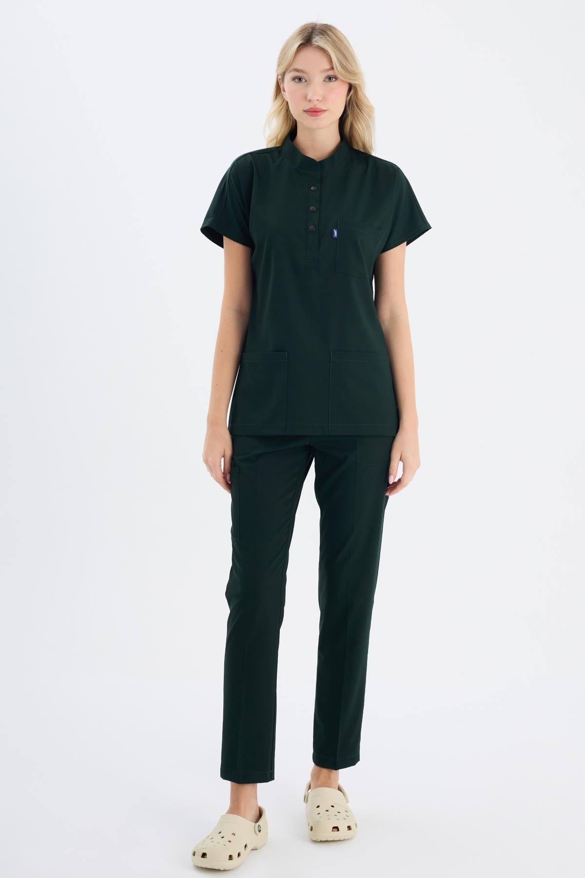 AVCI YEŞİLİ PETRA PREMIUM ÜNİFORMA TAKIM