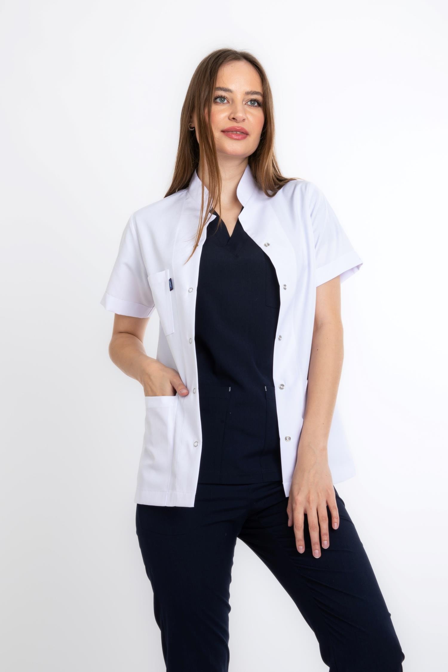 CEKET BOY, KISA KOL, HAKİM YAKA, KADIN DOKTOR ÖNLÜĞÜ