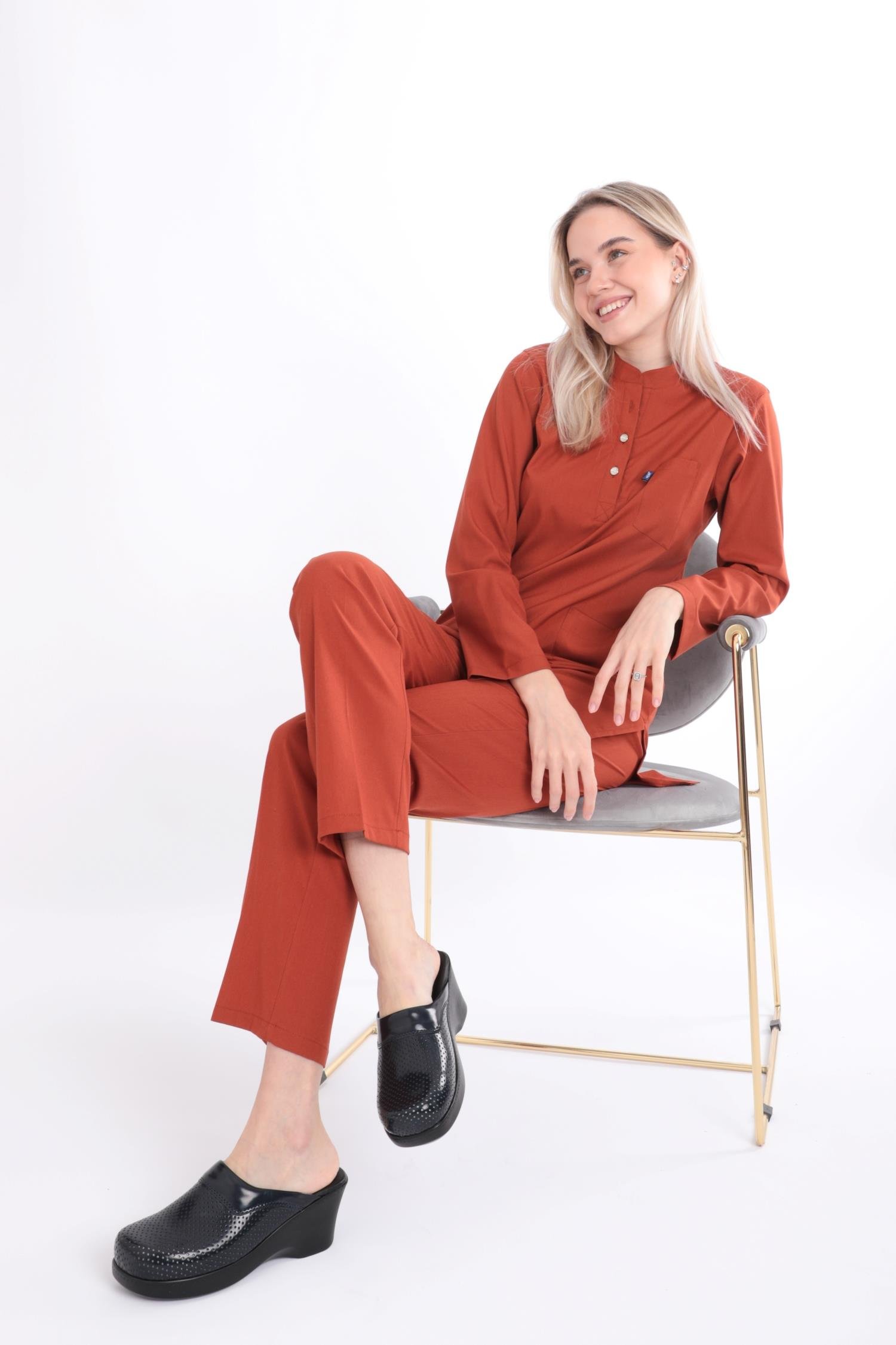 KİREMİT KARYA TESETTÜR ÜNİFORMA TAKIM