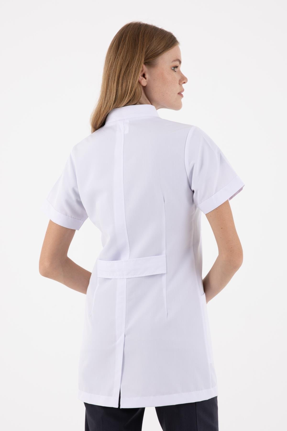 TUNİK BOY, KISA KOL, HAKİM YAKA, KADIN DOKTOR ÖNLÜĞÜ